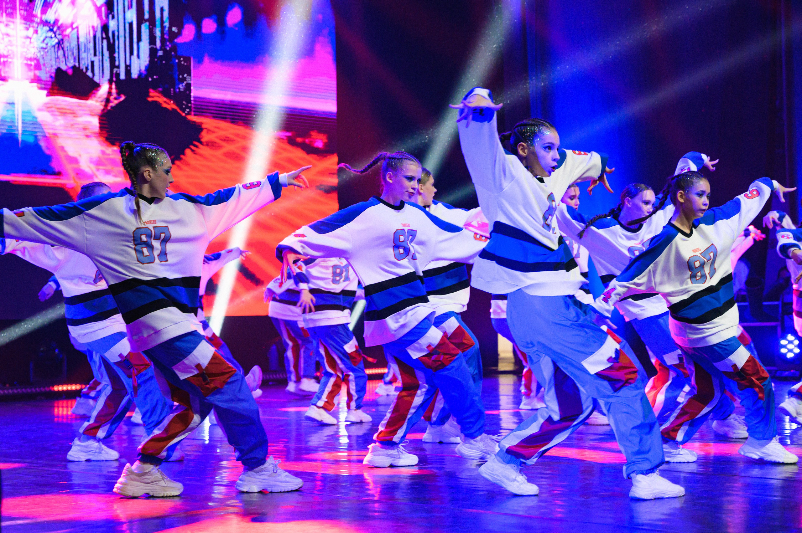 ТАНЦЫ. Свадебный фотограф в Новосибирске Алена Цизман