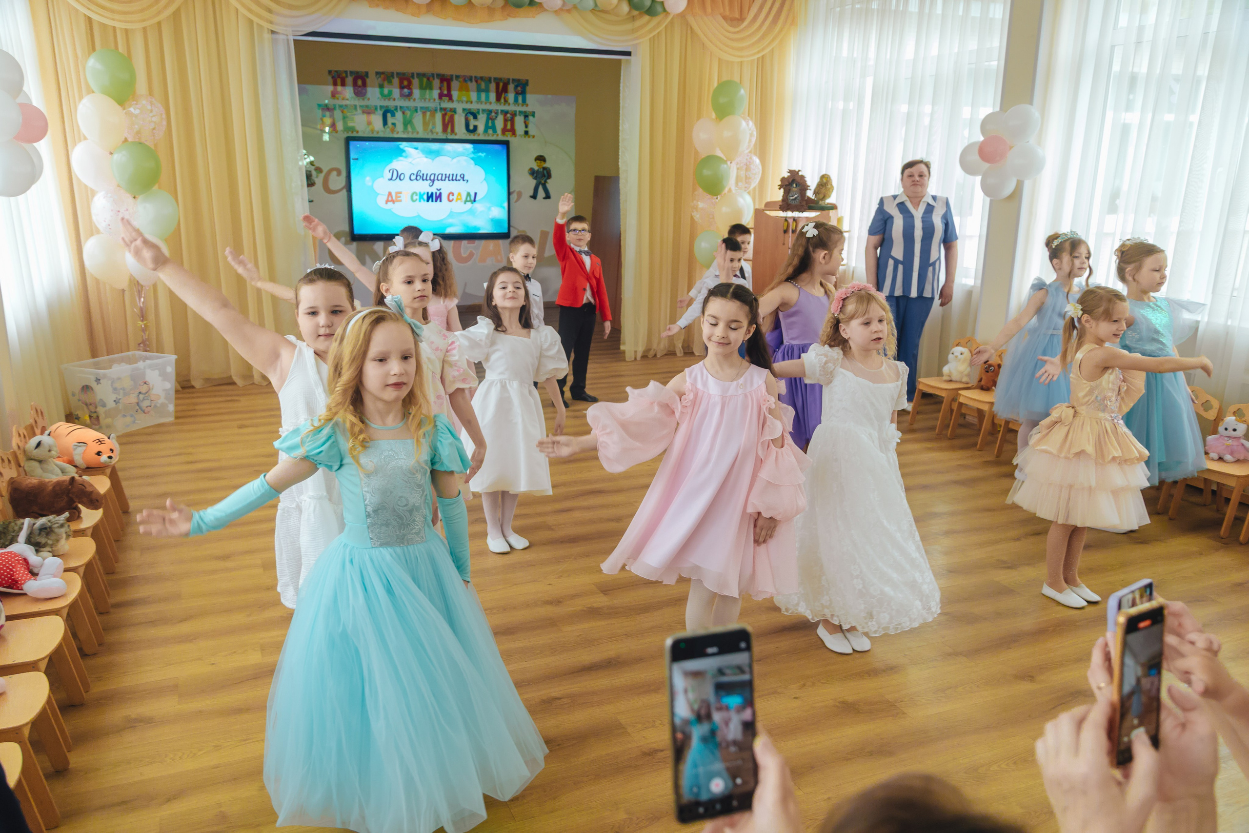 Детский праздники — Утренники. Фотограф в Санкт-Петербурге Чумаков Семен