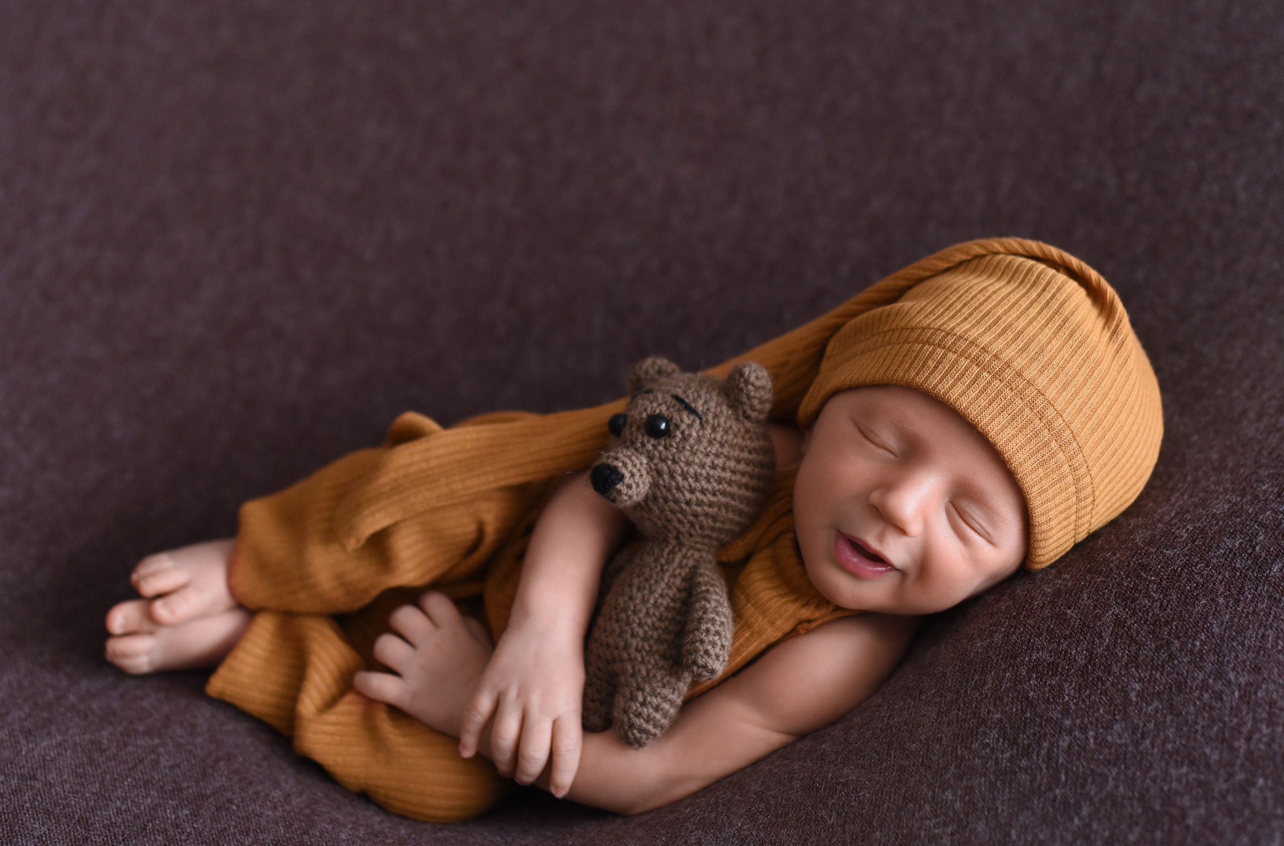 Новорожденные малыши. Детский и семейный Фотограф г. Красноярск