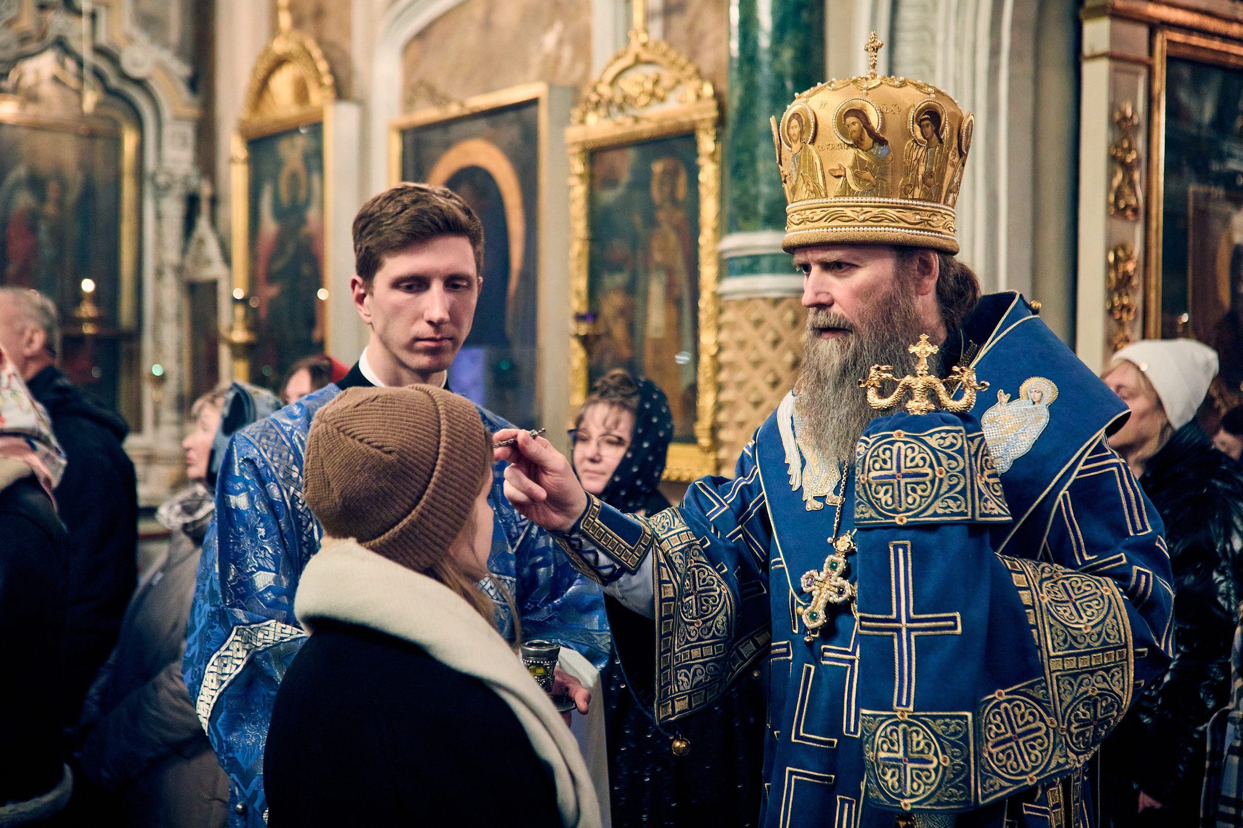 Всенощная на БЛАГОВЕЩЕНИЕ ПРЕСВЯТОЙ БОГОРОДИЦЫ. DMITRY MOISEENKO — фотограф, художник, топ-стилист