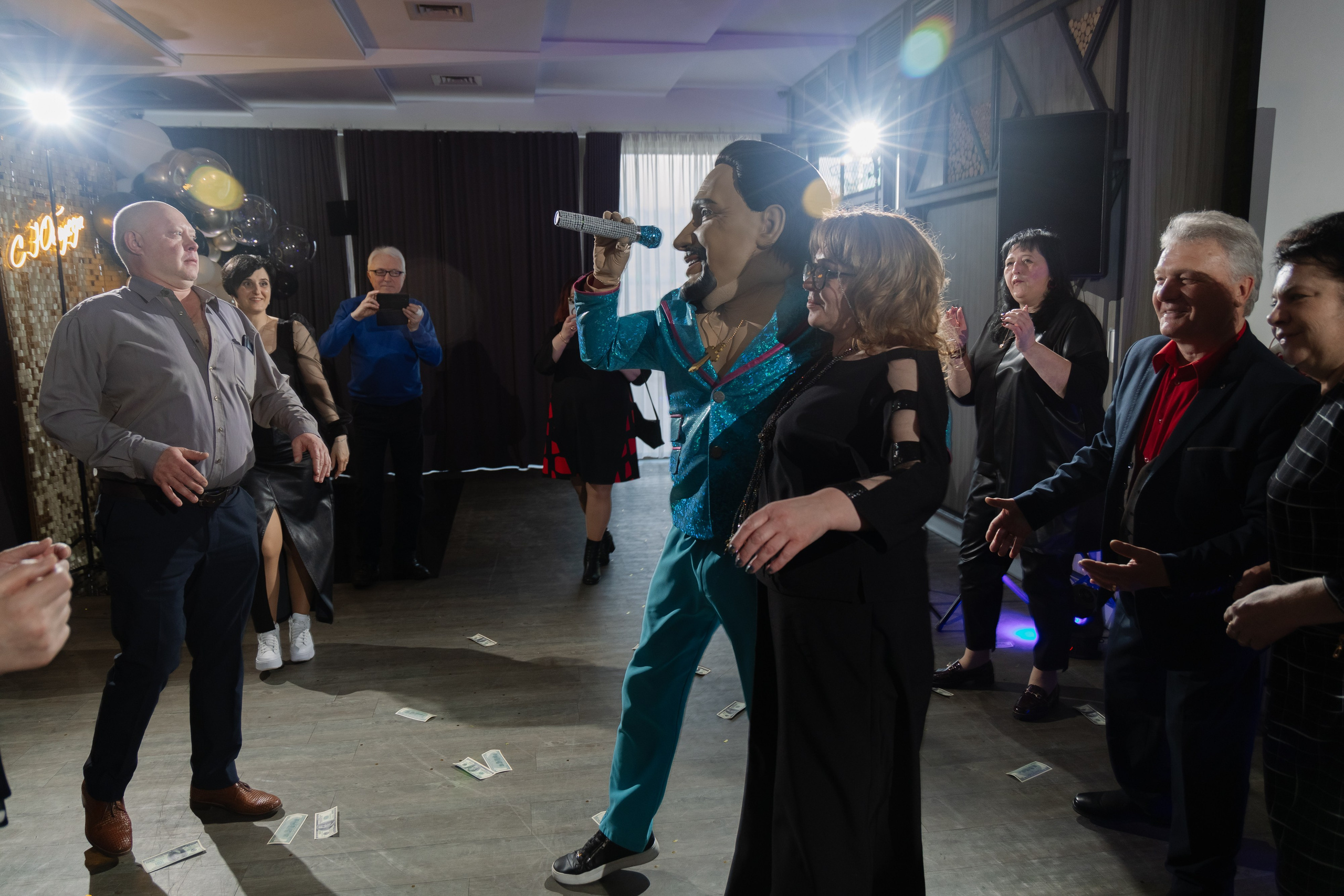 Фотосъемка юбилея в кафе BALDENINI в Минске. Свадебный фотограф в Минске/Беларуси Сергей Спиридонов