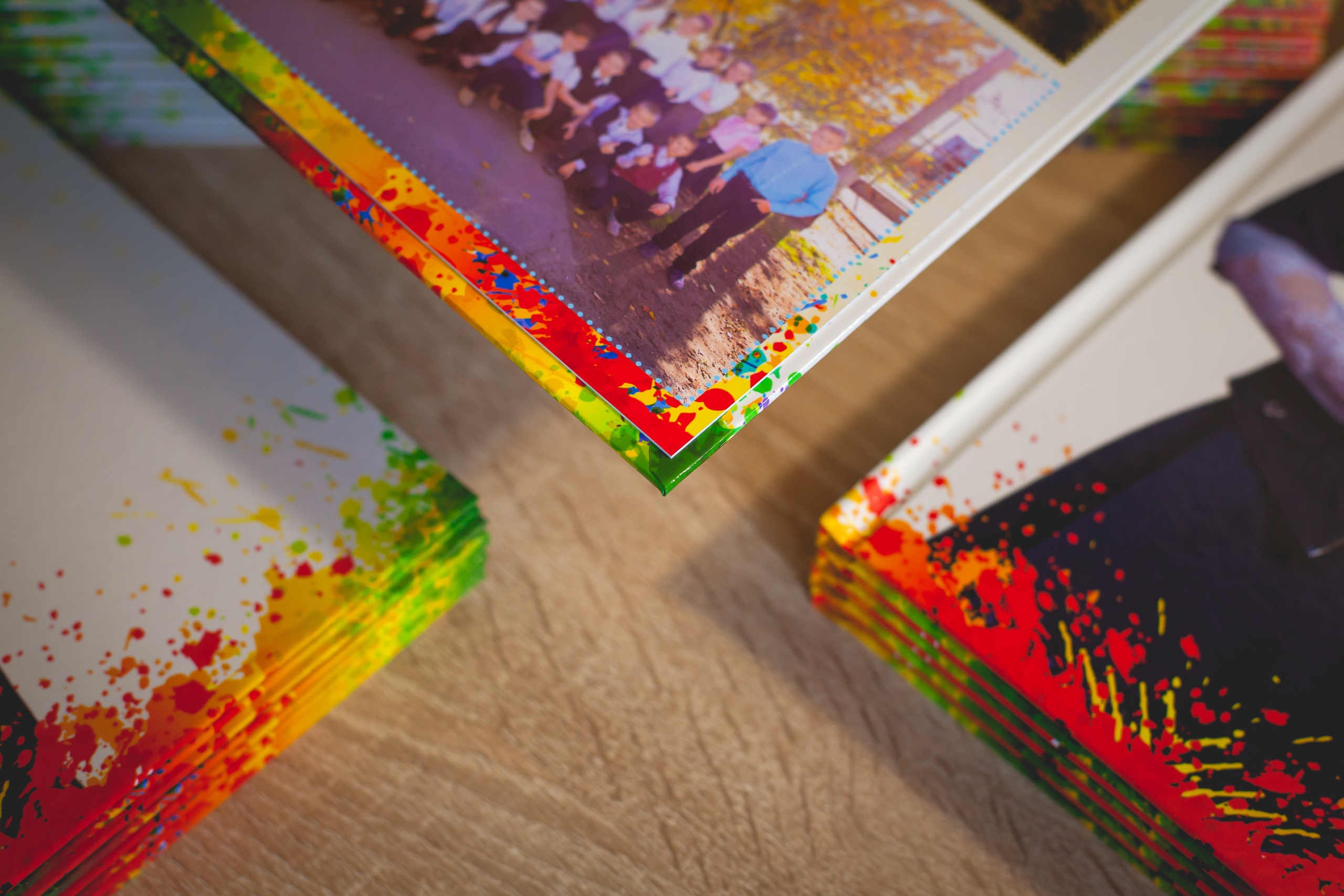 Свадебные фото книги и выпускные альбомы. Свадебный и семейный фотограф в Волжском Антон Тюрин