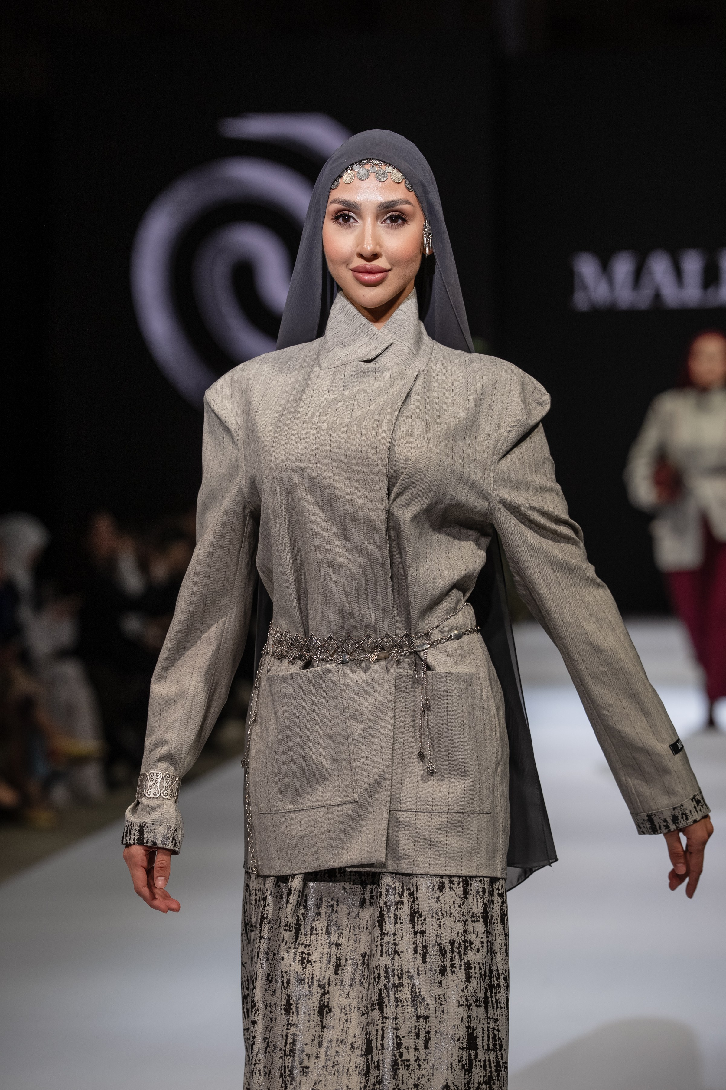 EURASIAN FASHION WEEK Malique. Сайт Алматинского НЮ АРТ, будуар и фэшн фотографа Дениса Карпенко