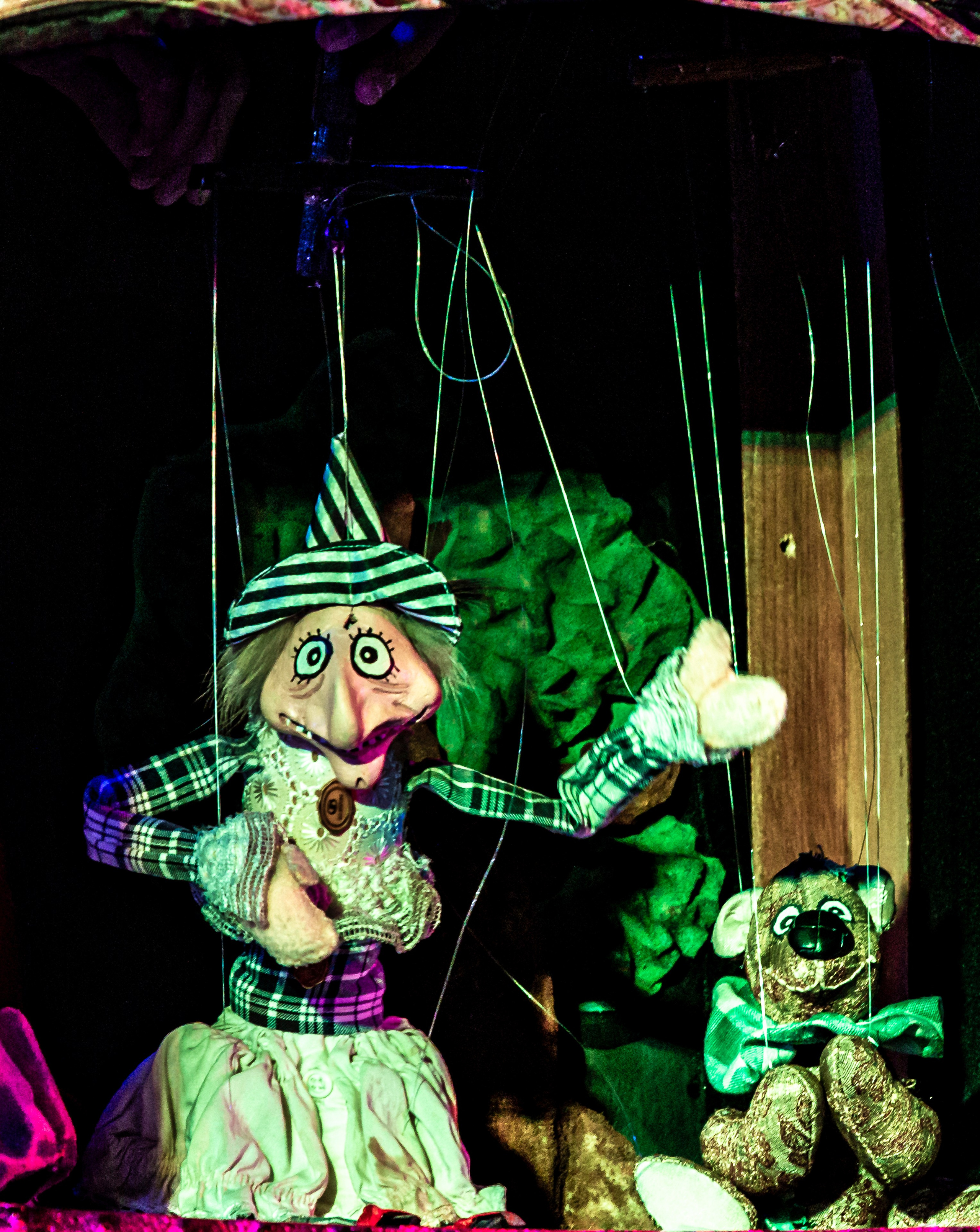 Маленькая ведьма спектакль театра Саквояж. Фотограф в Сочи Юрий Шептаев