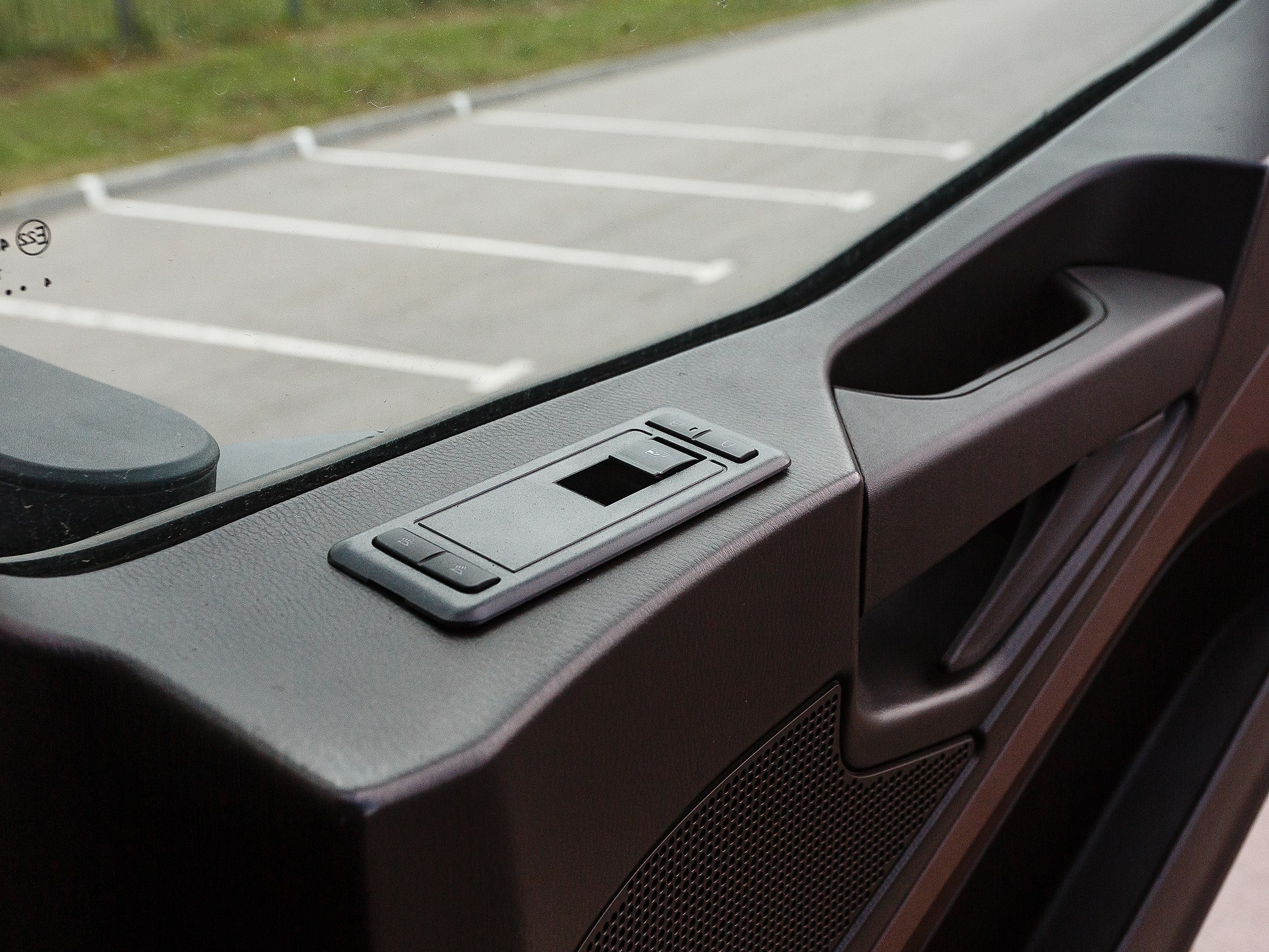 Автомобильный фотограф в СПб. Репортажная фотосъёмка в Санкт-Петербурге. Фотограф на мероприятие: выставки, презентации, автогонки. Фото для сайта, отчётов и публикации в сми. Профессиональный фотограф Сергей Пушкин. Промышленная фотосъёмка. Автопром. Фотосъёмка авто и спецтехники. Профессиональные фото большегрузов.