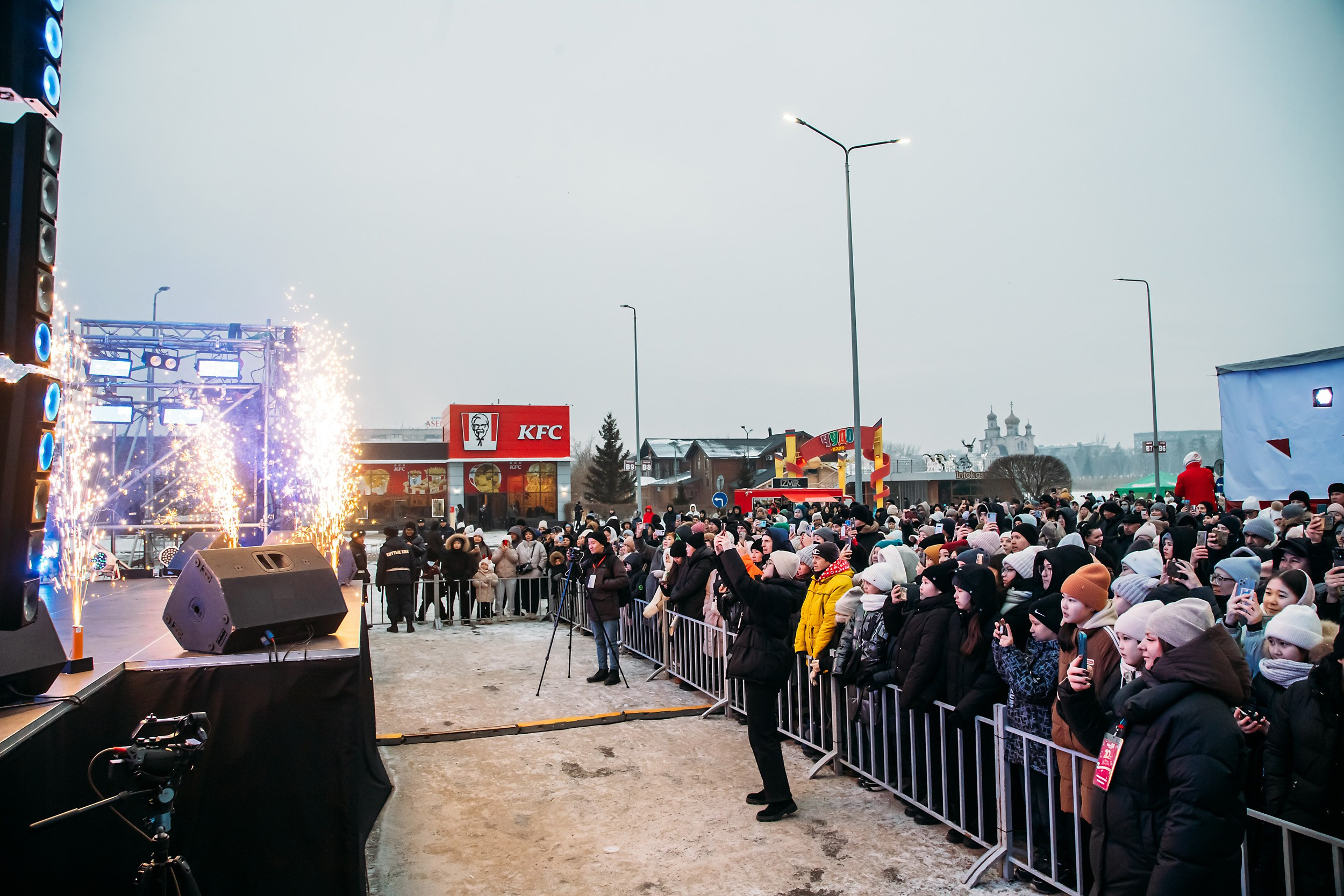 10 лет BatyrMall. Кипятком Павлодар