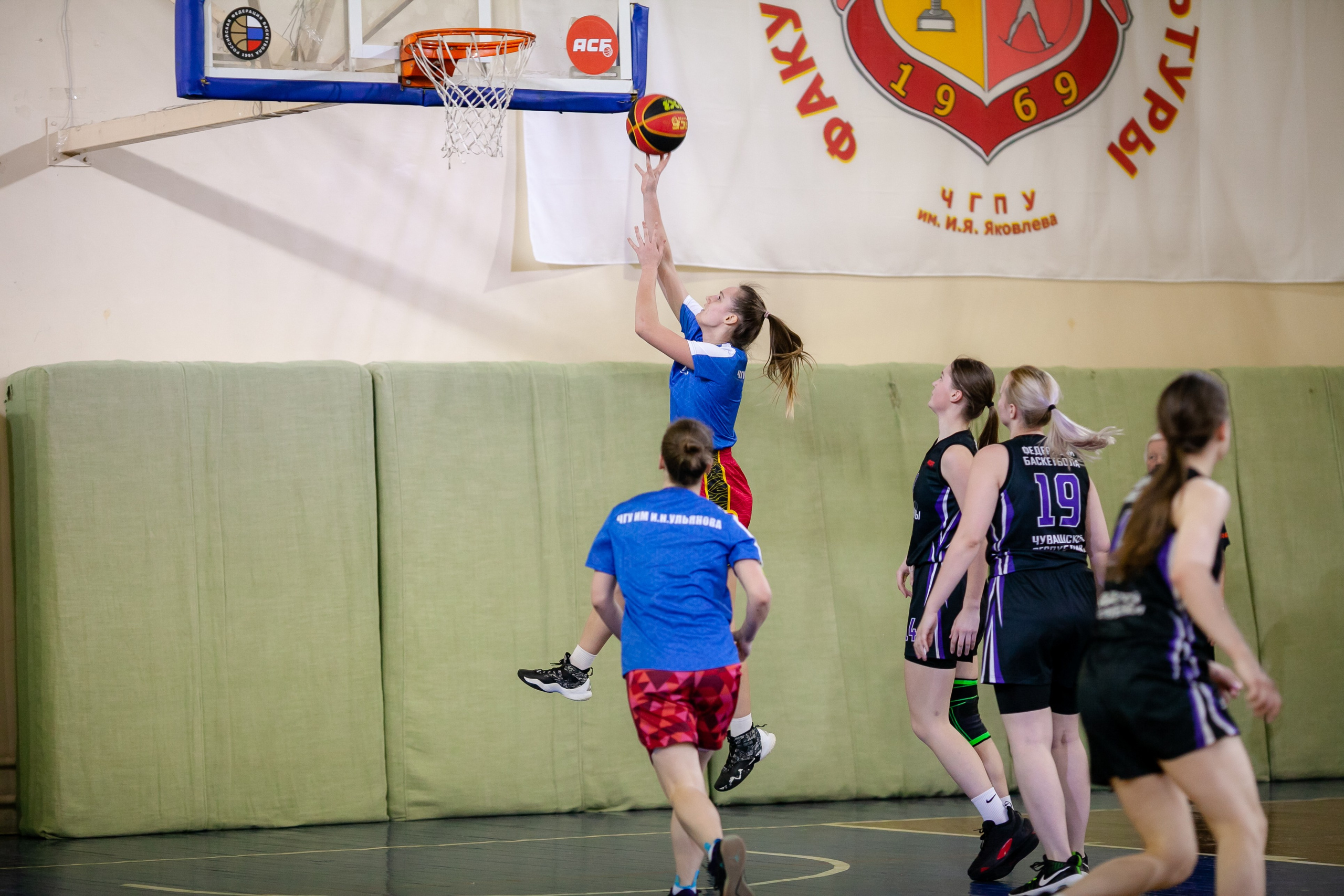 3×3. Фотография