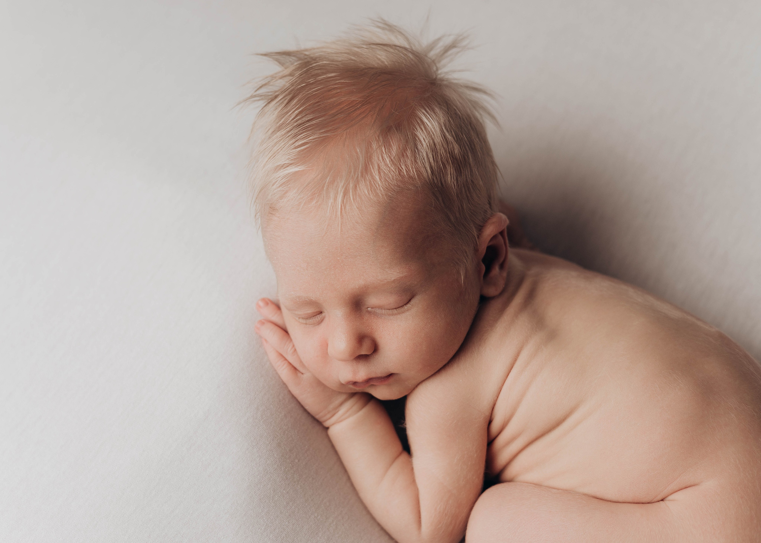 НОВОРОЖДЕННЫЕ МАЛЫШИ. Фотосессия новорожденных в Москве и Московской области