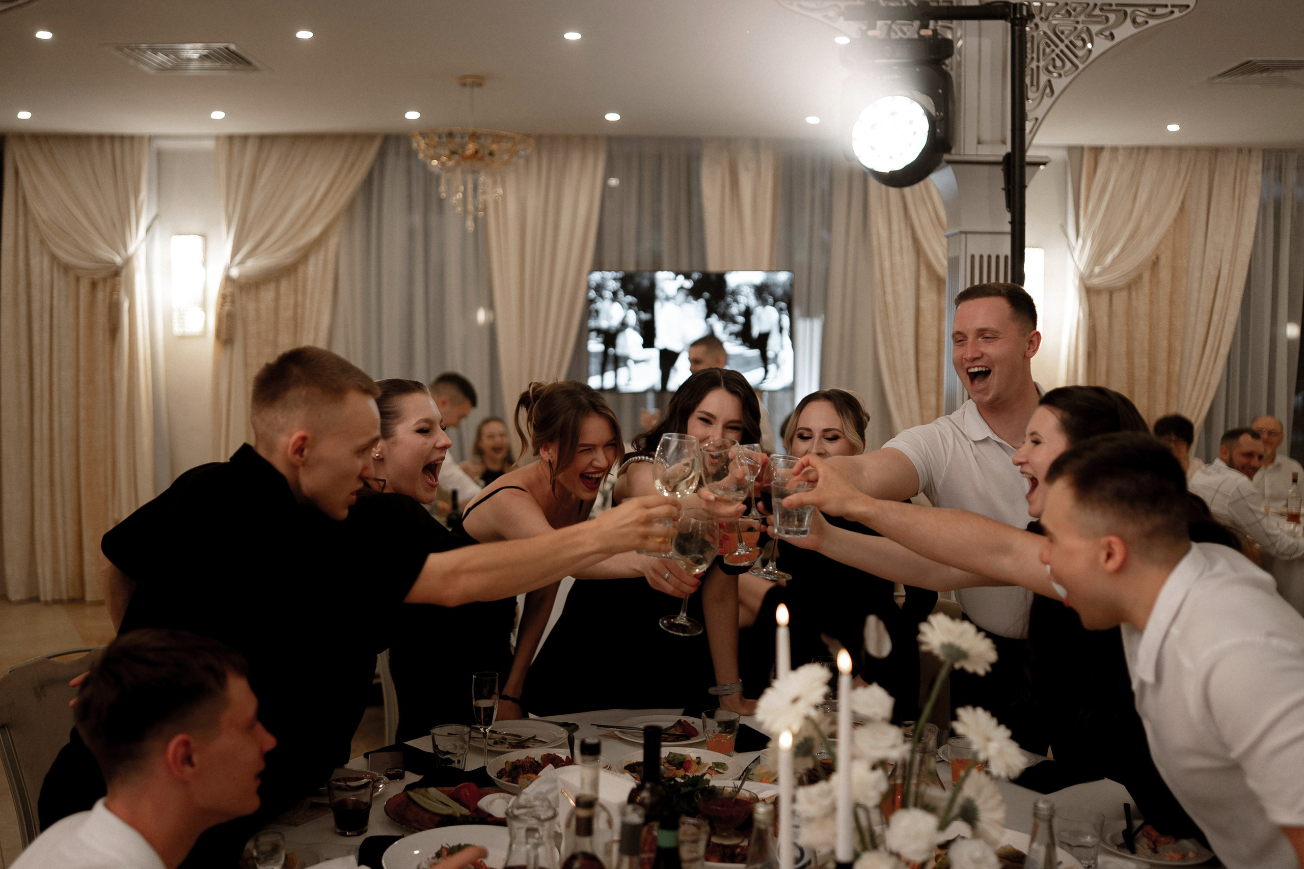 Яна+Нариман Анонс. Семейный и портретный фотограф в Саратове Сахарова Маша