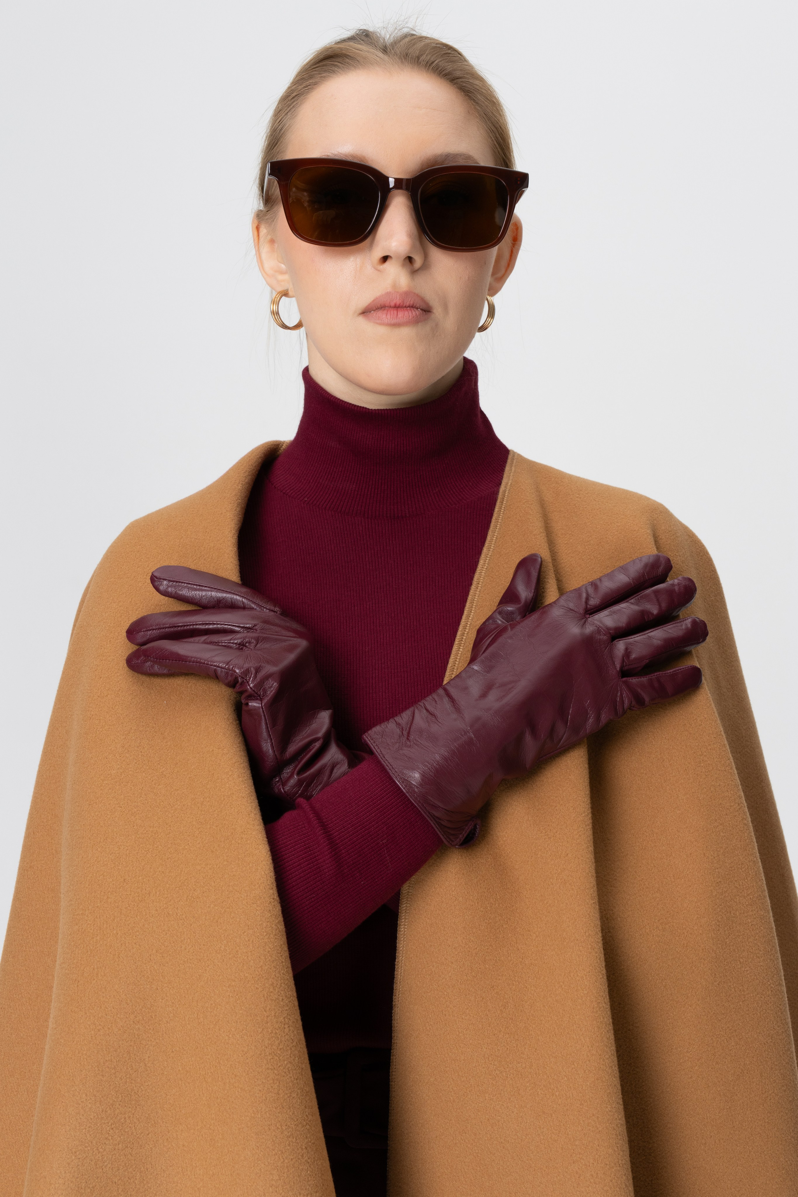 Кожа, трикотаж и кашемир. Главная