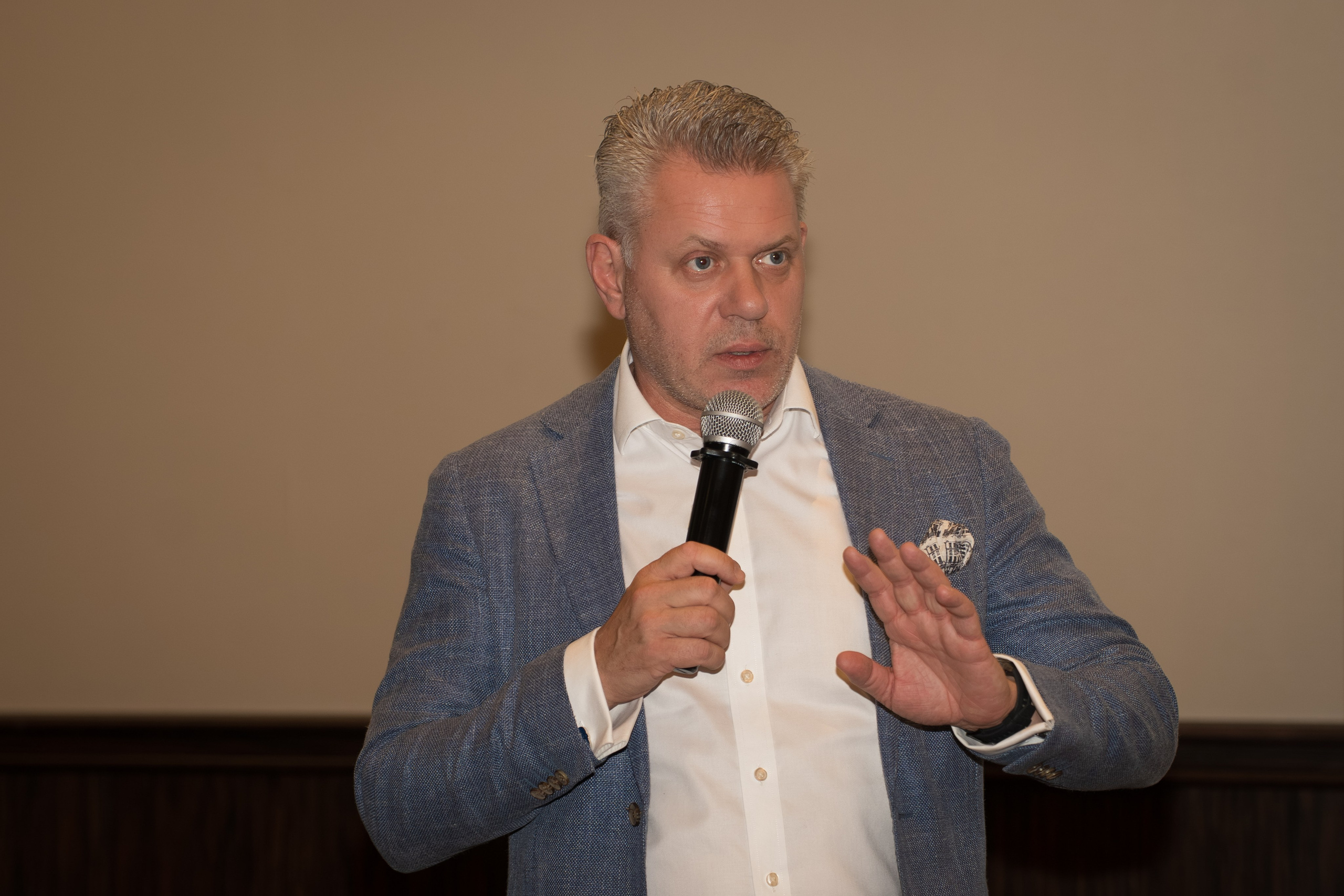 HOTEL BUSINESS DAYS 2026. Фотограф b2b на выставки, конференции, форумы в Москве