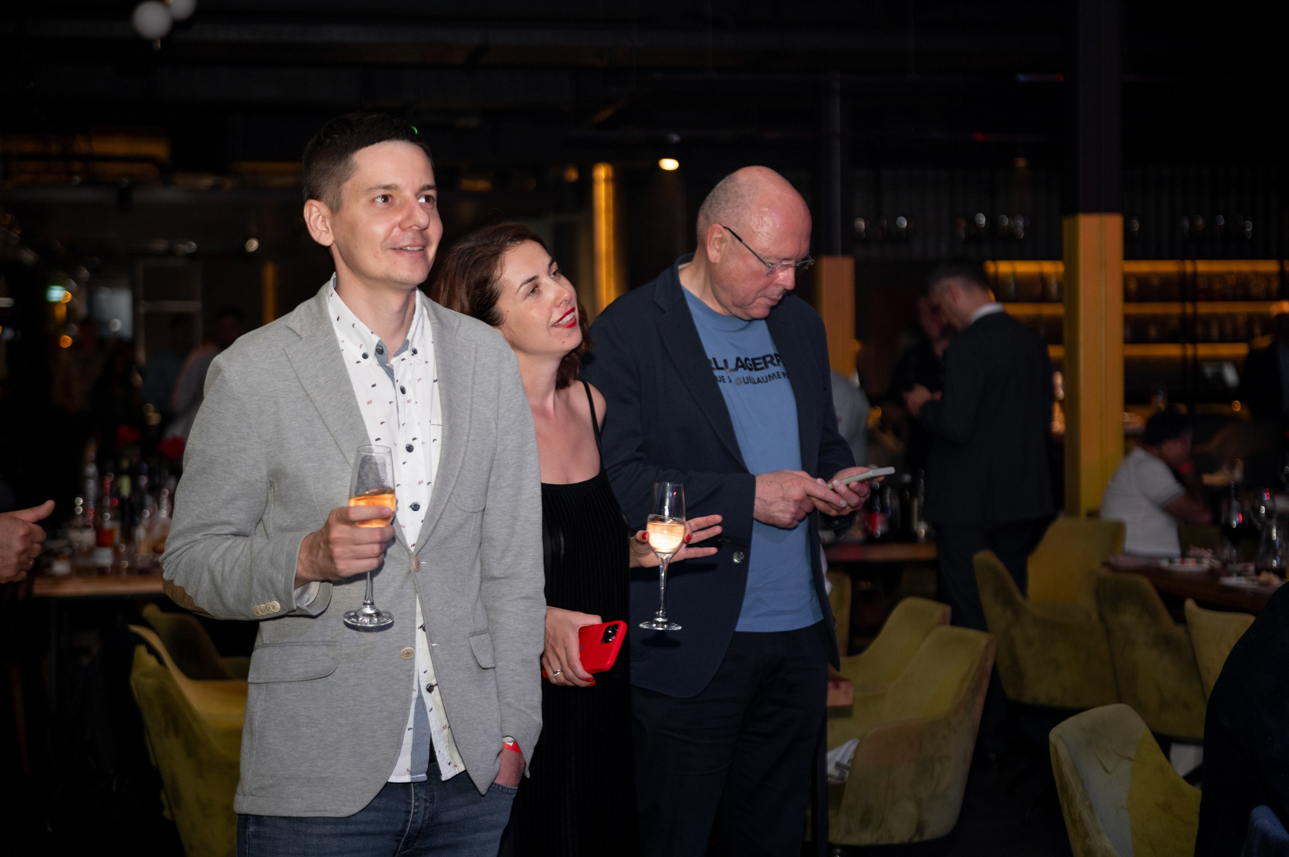 20 лет Дятьково мебель. Свадебный, семейный и репортажный фотограф. Брянск. Эльвира Голенкова