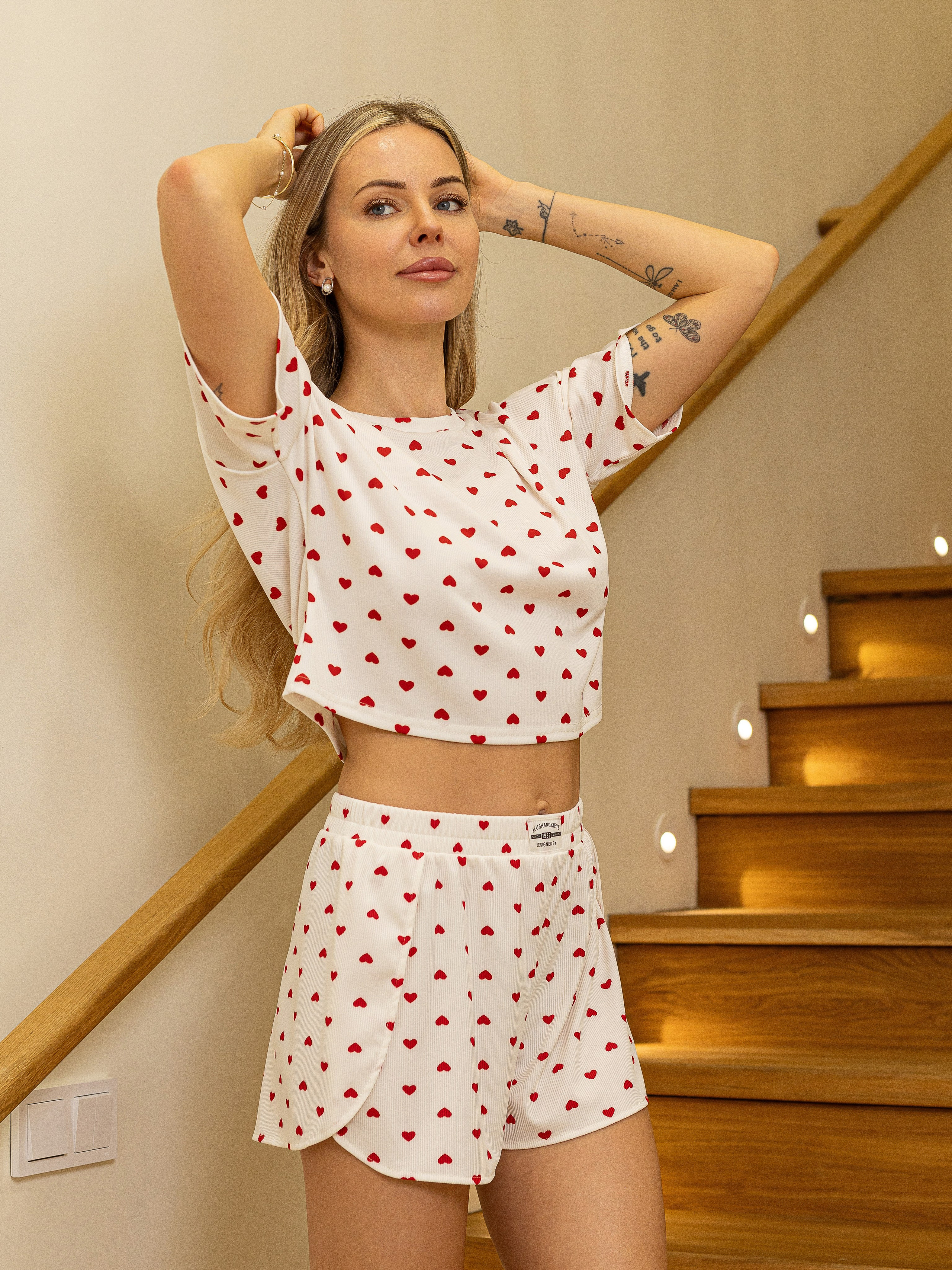 Евгения. Стрит съемки для маркетплейсов в Сочи | ИИ контент | fashionprod