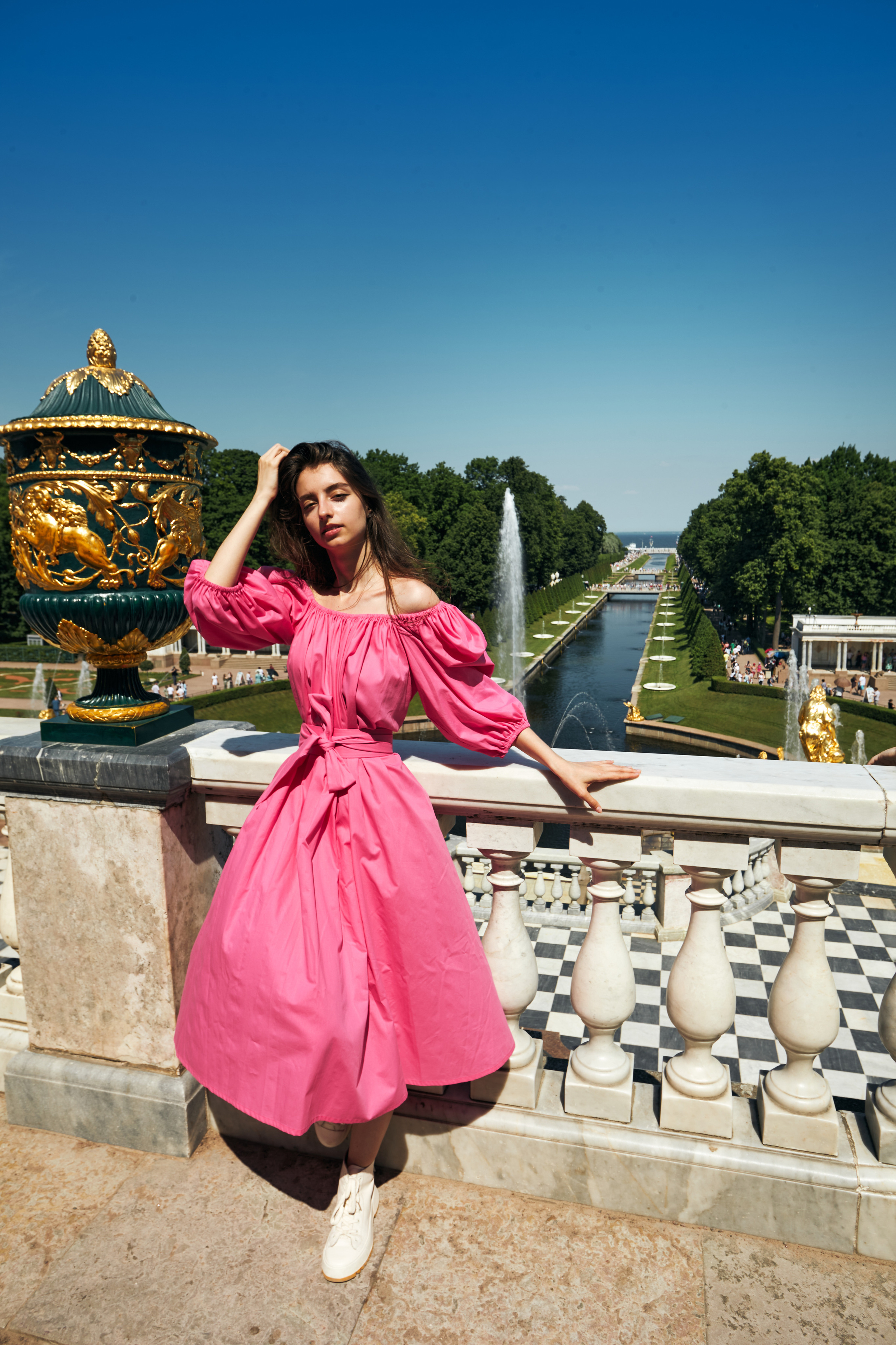 День в Петергофе. Одежда из Санкт-Петербурга СИНИОКО