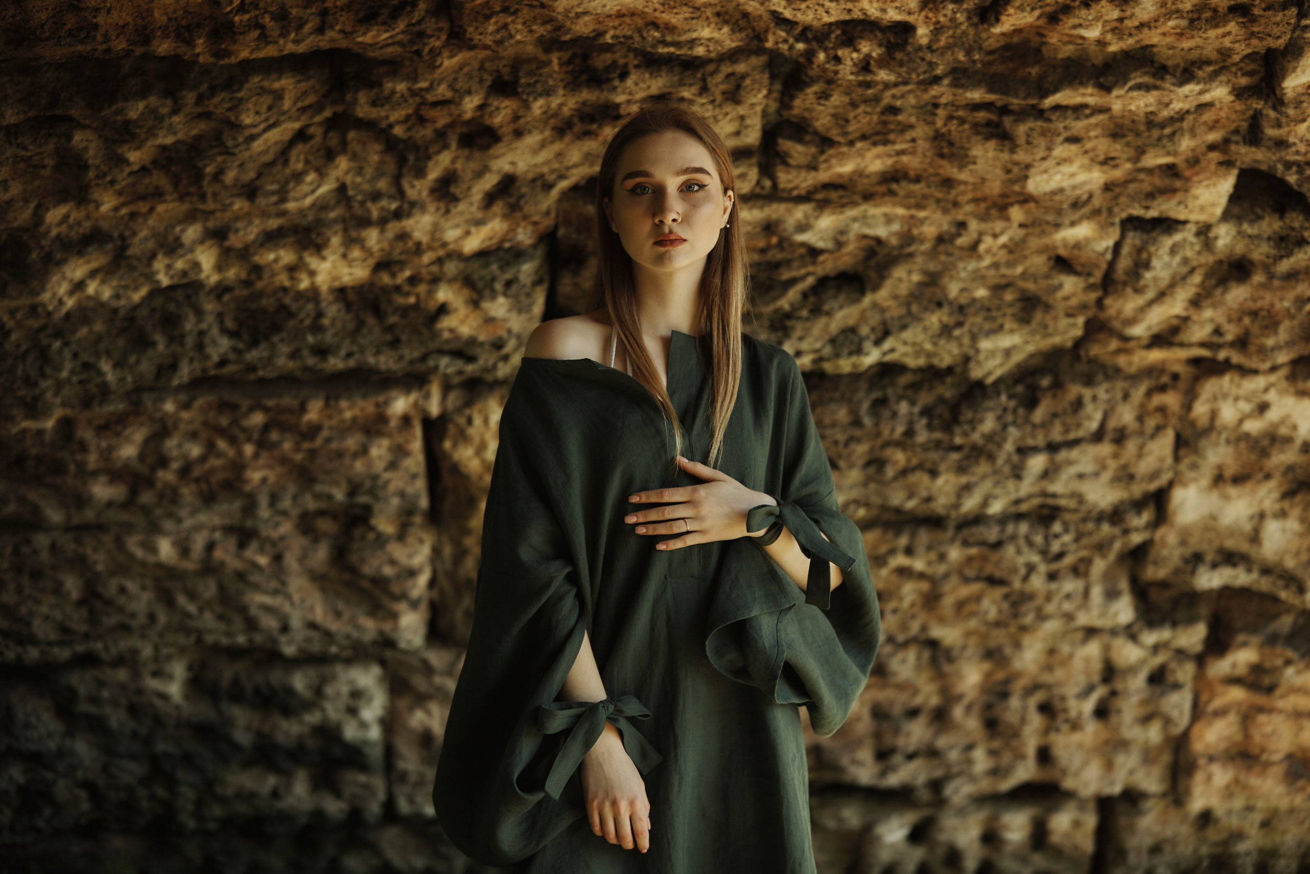 Портретная съёмка СИНИОКО в Павловске с Надеждой из ARLETTE MANAGEMENT. Одежда из Санкт-Петербурга СИНИОКО