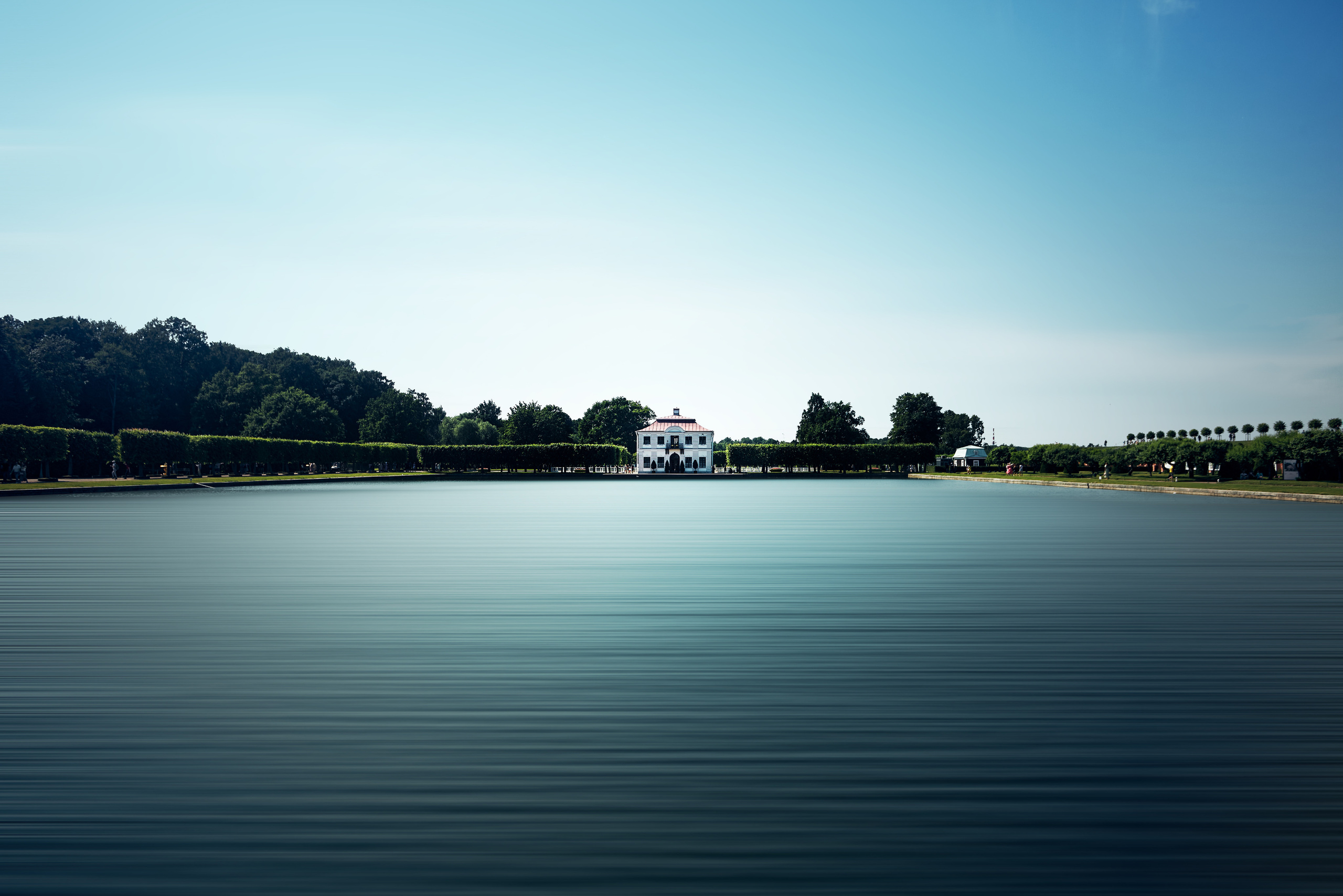 День в Петергофе. Одежда из Санкт-Петербурга СИНИОКО