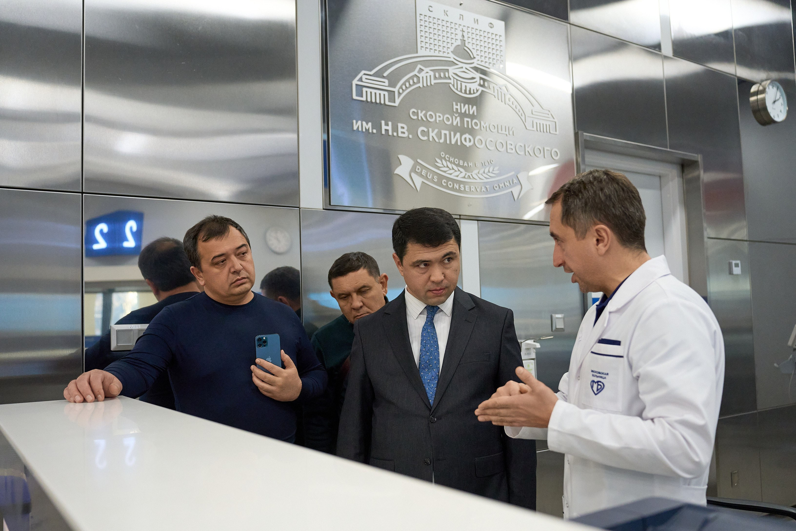 Корпоративная фотосъемка для компаний | Профессиональные кадры для бренда