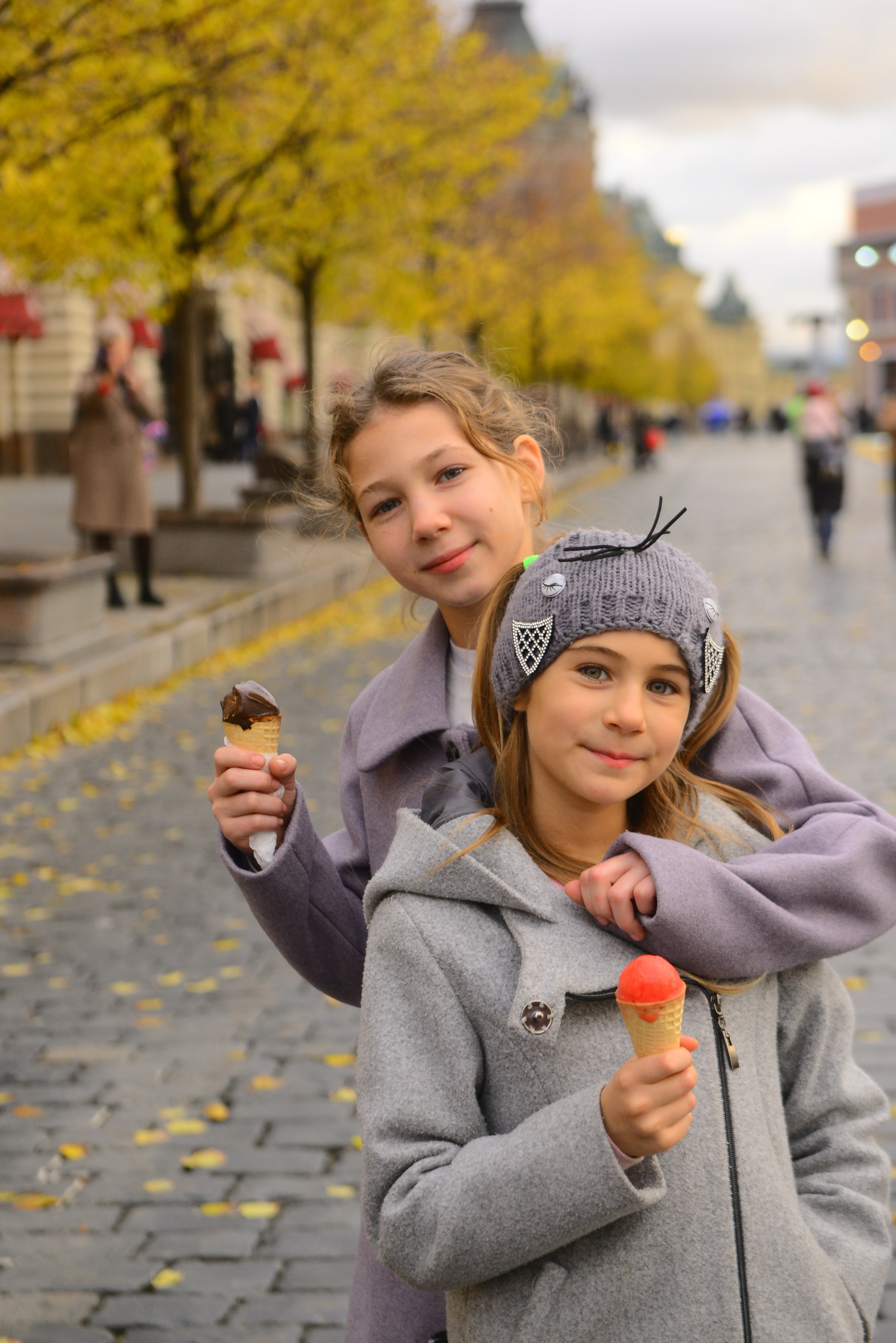 Оксана и её прекрасная семья на площади Кремля, гум. Семейные и индивидуальные фотосессии
