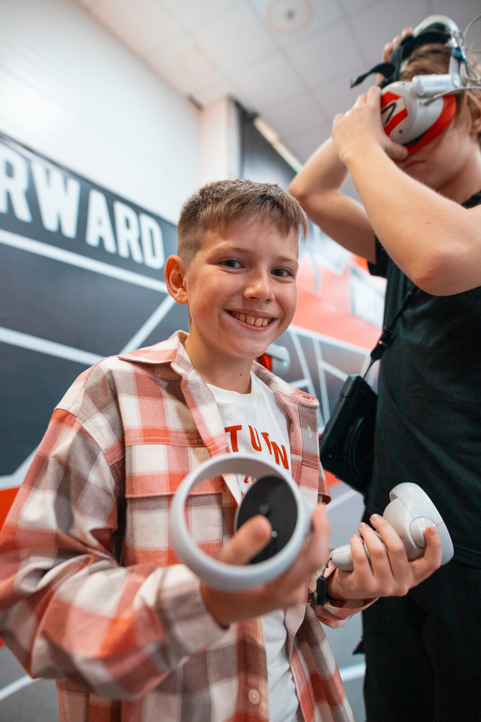 Holiday. Коммерческий фотограф в Тюмени. Роман Бурашов