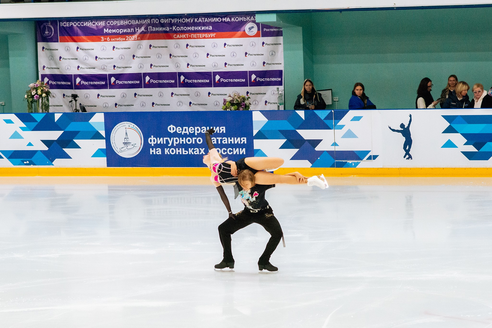 Танцы на льду. Елизавета Кириллова и Илья Карпов. Репортажный фотограф в Санкт-Петербурге Анастасия Клёпова