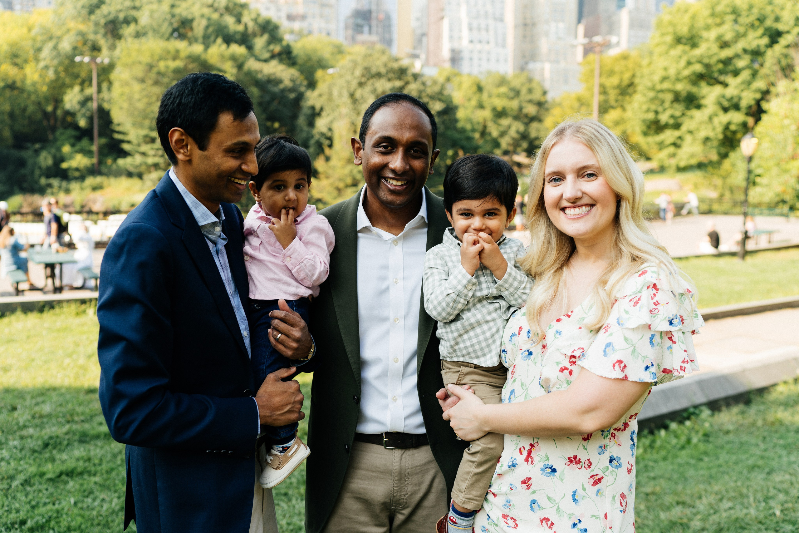Family in New York City photo shoot. New York photographer RINAT SHAHMETOV in New York city
