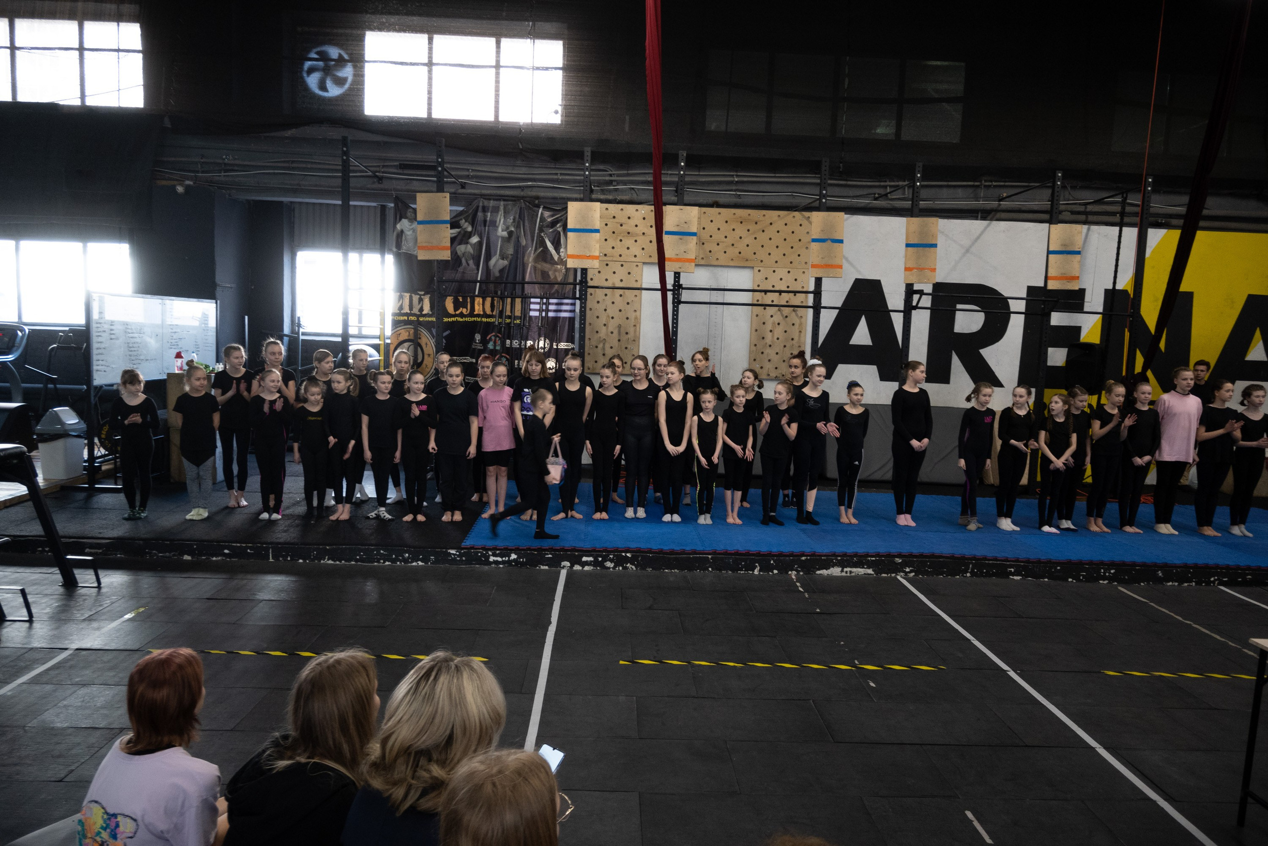 Внутриклубные соревнования по воздушной гимнастике 02.04.23