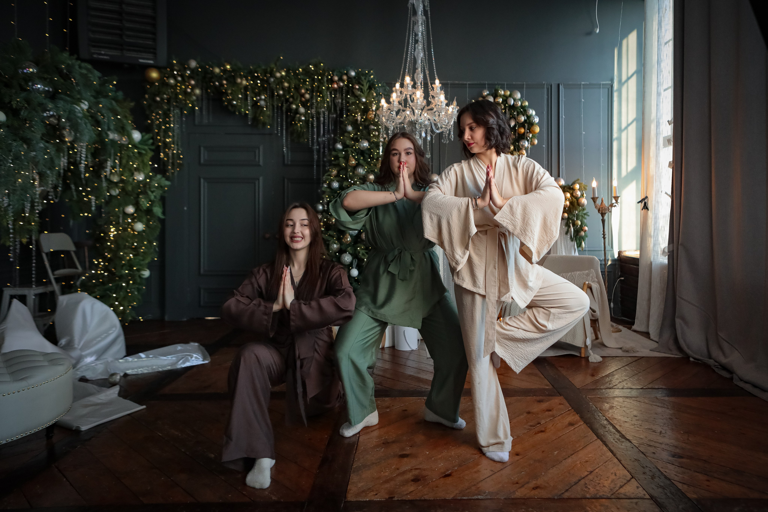 НОВОГОДНИЕ ФОТОСЕССИИ 2025-2026. Фотограф г. Хабаровск. Семейные и индивидуальные съёмки