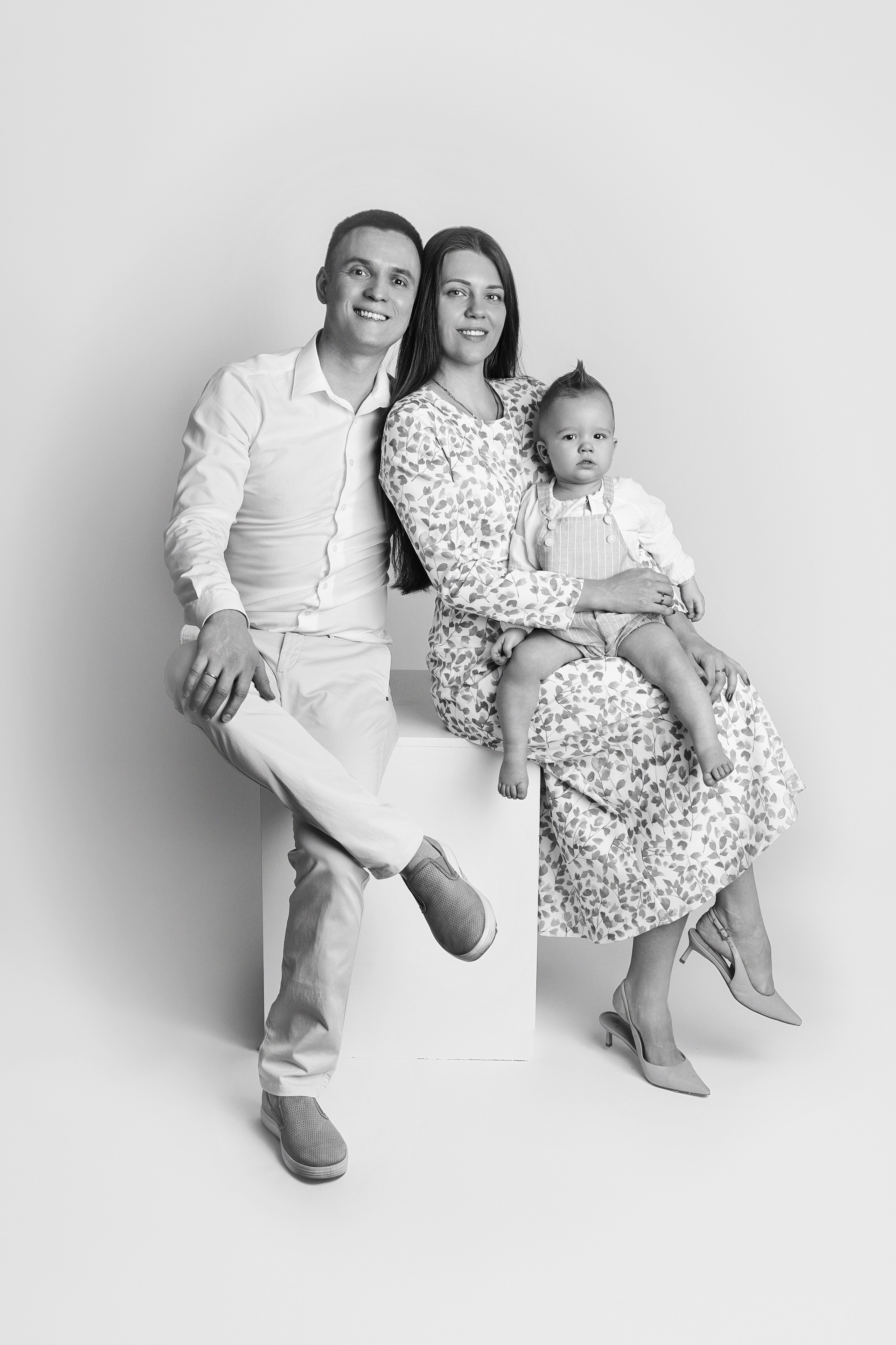 ФОТОСЕССИЯ ПЕРВОГО ГОДИКА для мальчика в стиле МИНИМАЛИЗМ. Фотограф новорожденных беременных в Тюмени Ткачук Татьяна