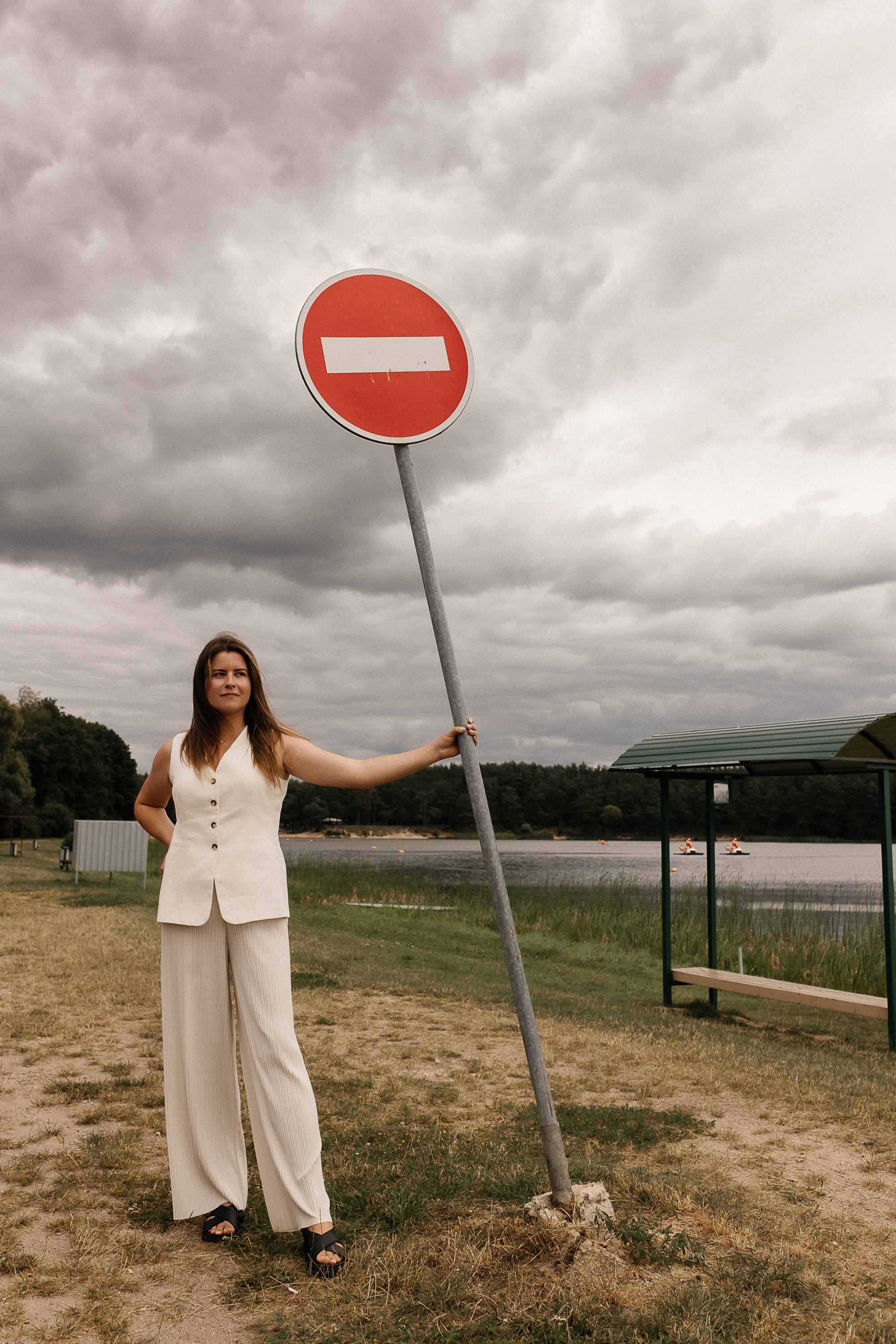 Love Story на Юбилейном озере. Свадебный и семейный фотограф Виолетта Сидельникова. Краснодар, Россия, Беларусь, Европа