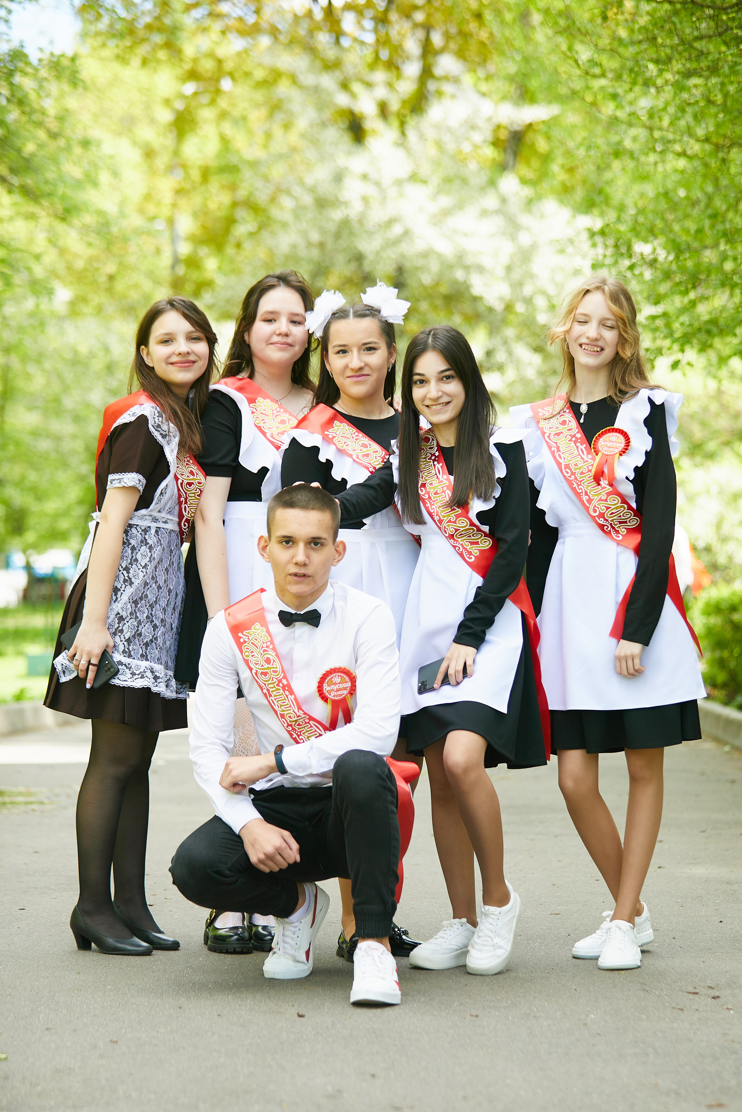 фото школьников с последнего звонка