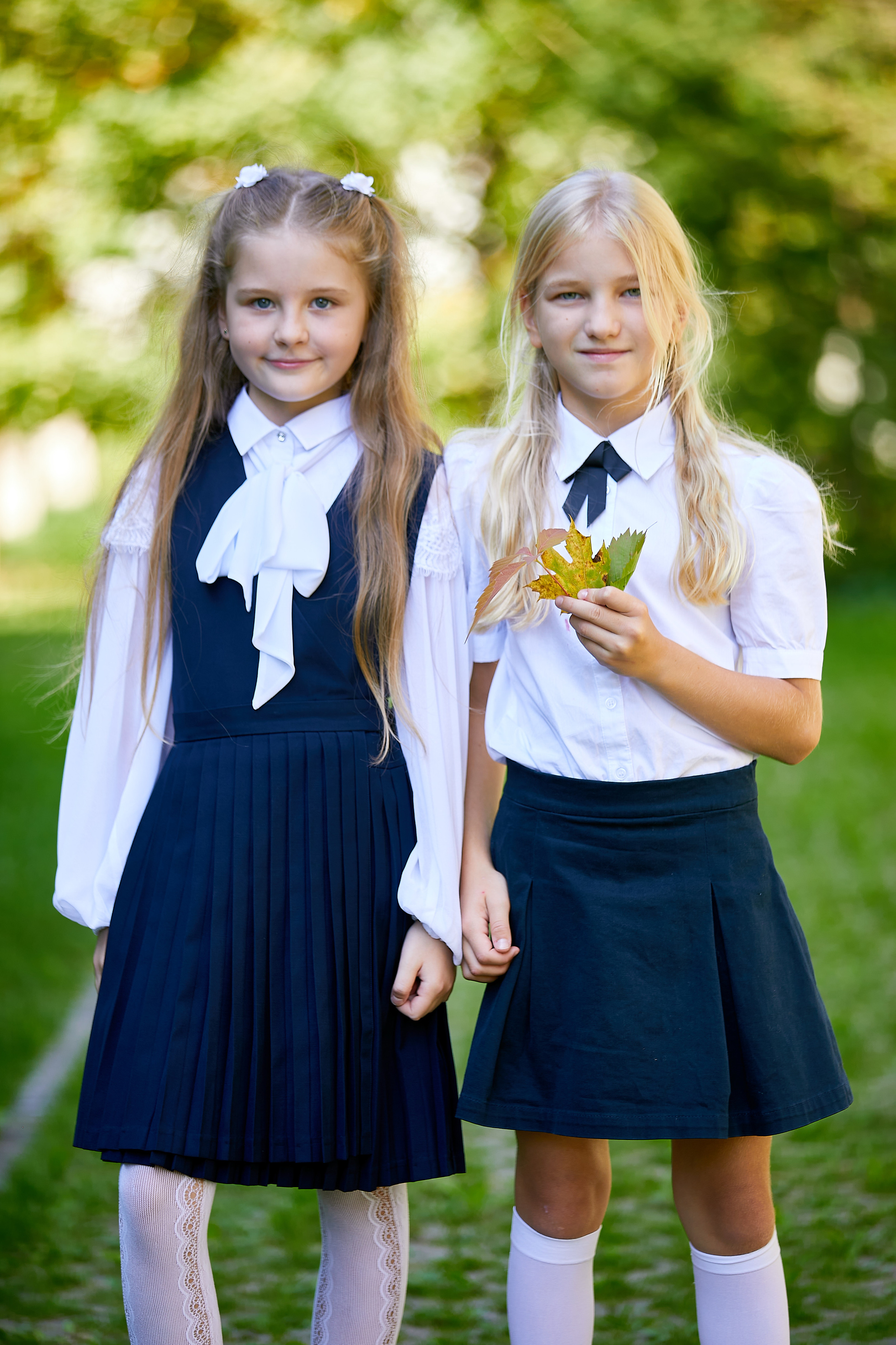 первое сентября школьницы третий клас