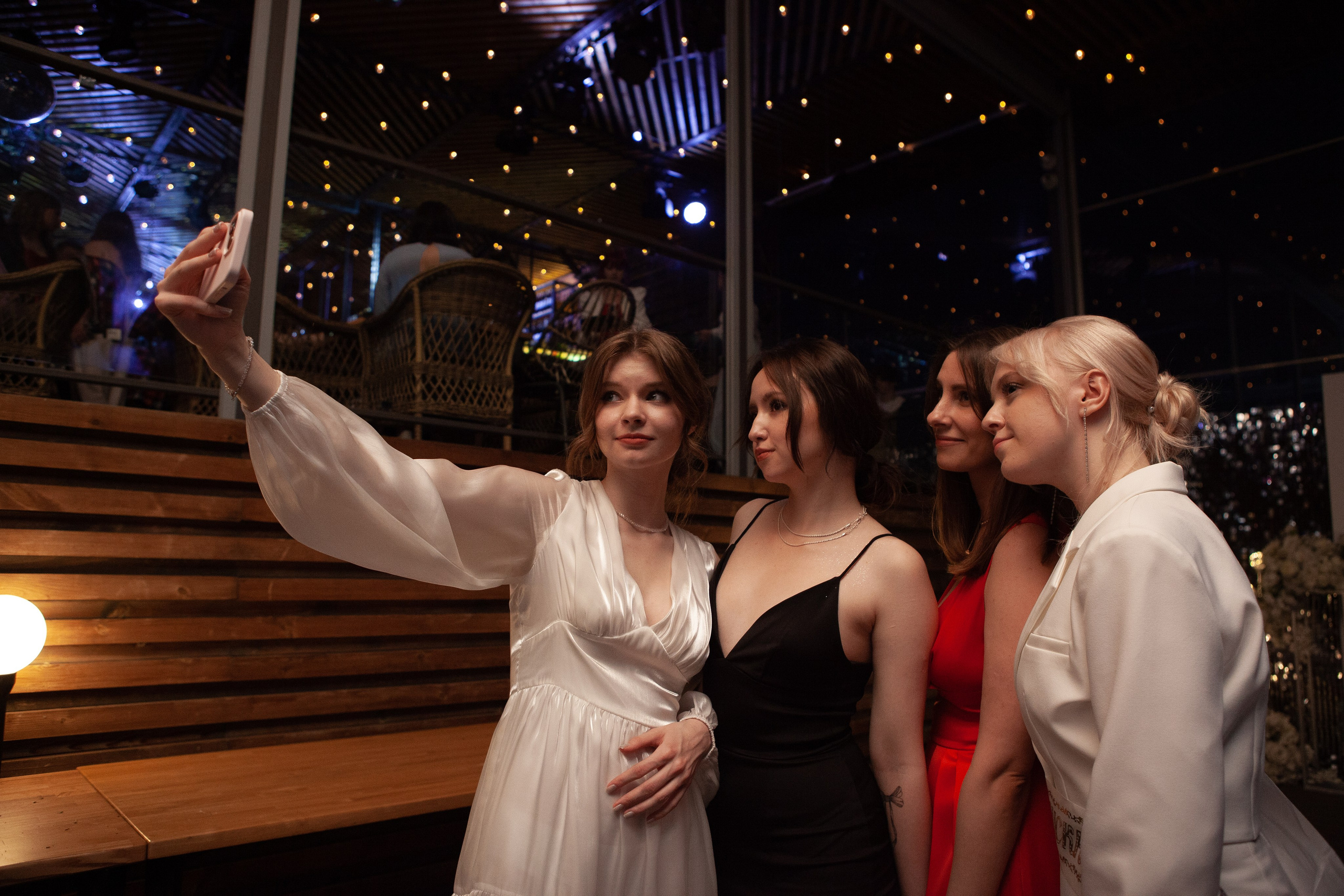 Выпускной 14 школа 11 класс 28.06.24. Медиа-продюсер и фотограф Сорокина Кристина г. Благовещенск