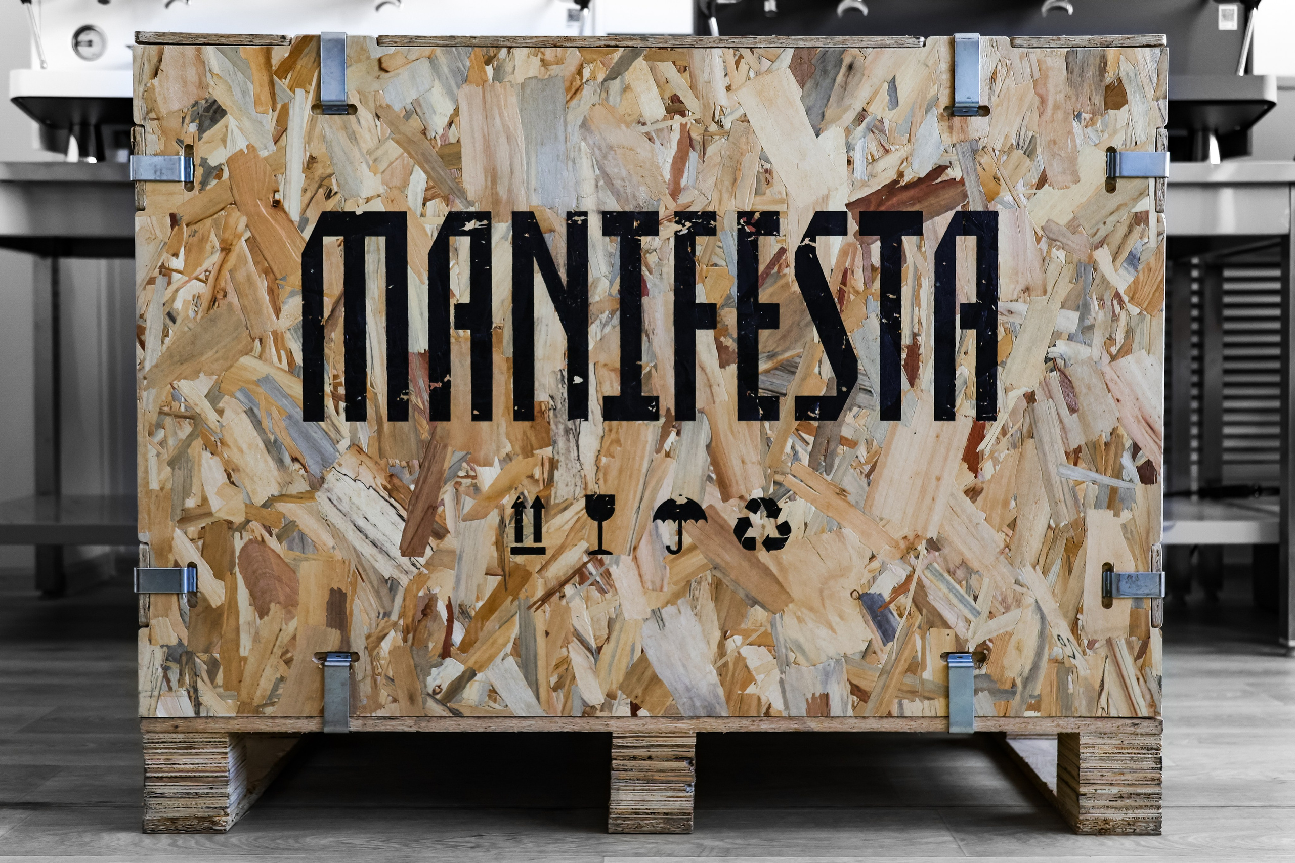 MANIFESTA SPECIALE FOR MARKETPLACE. Mixturecaptures