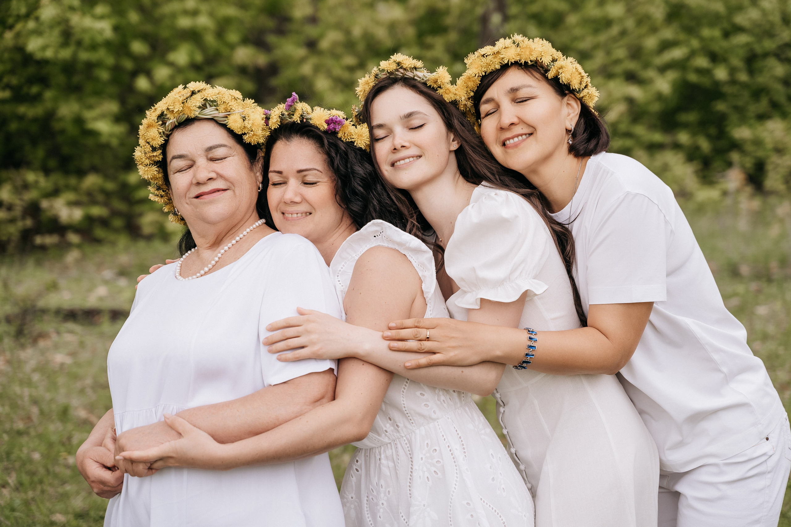 Две дочери две мамы две сестры. Свадебный семейный фотограф Ксения Божко Уфа Раевка никах в Нарыстау