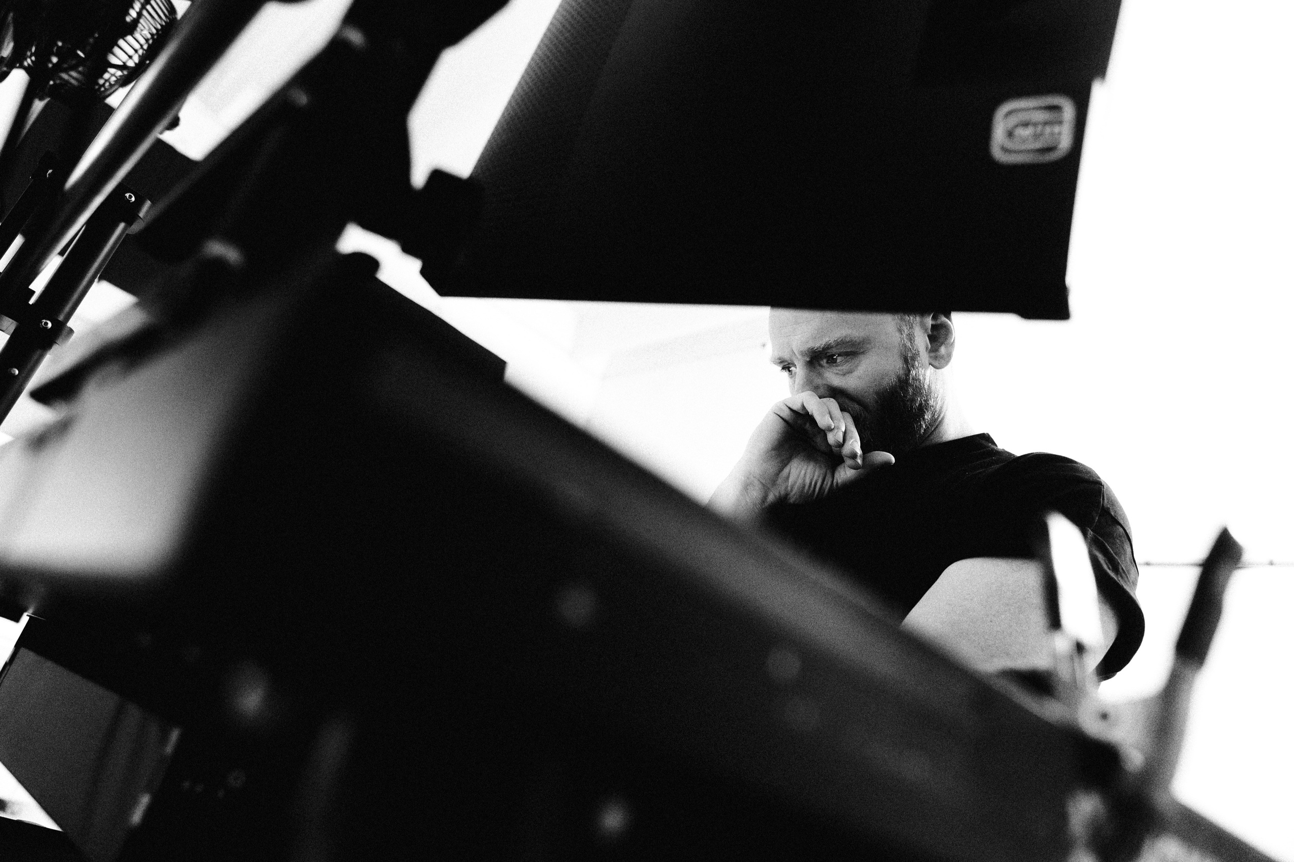 Бэкстейдж со съёмки Дмитрия Портнягина у Валентина Блоха. Коммерческий фотограф в Москве — Антон Ермаков