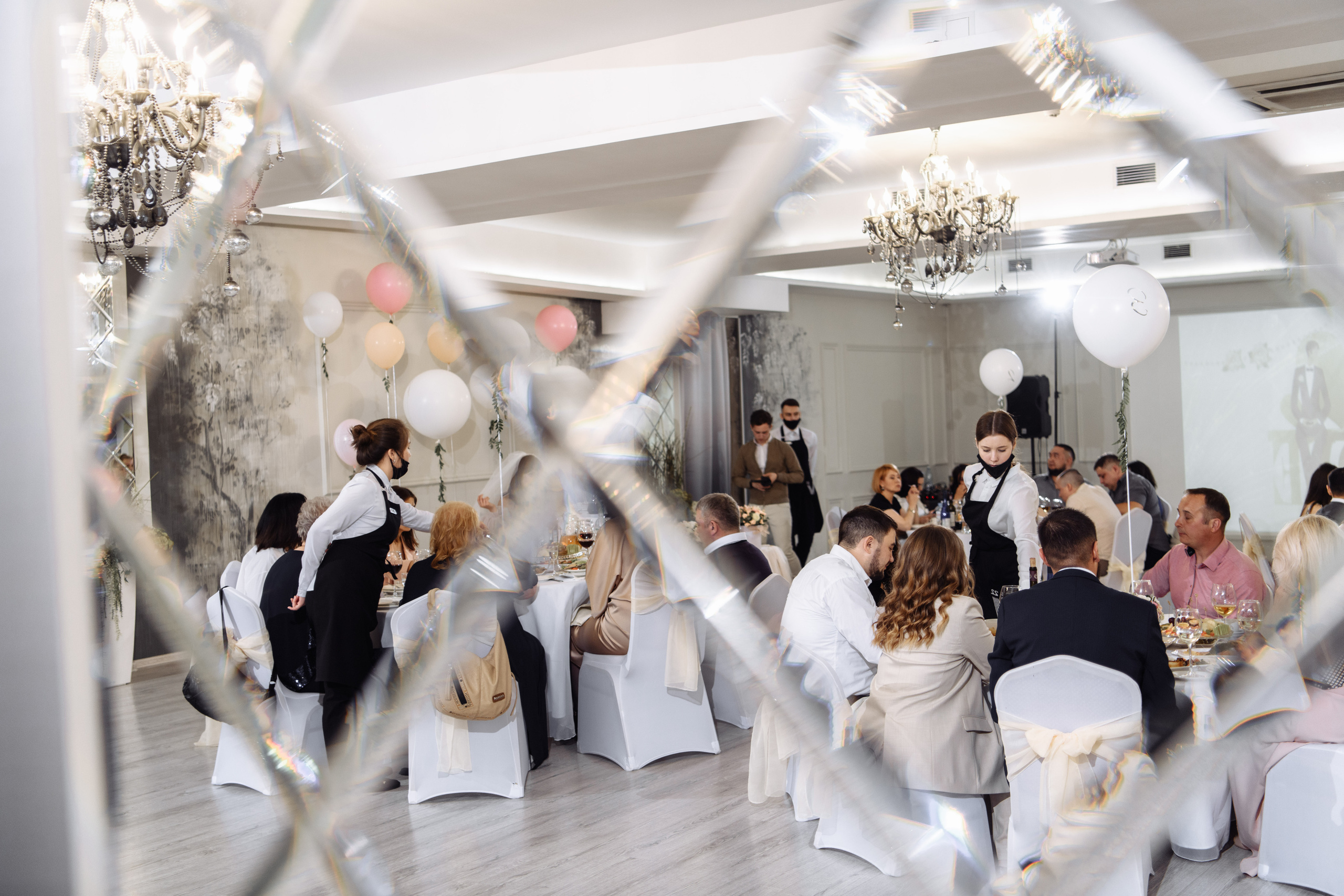 Свадебная фотосессия и банкет в ресторане Скрудж, Президент отель. Свадебный и семейный фотограф в Уфе | Винс Константин | Фотопроекты