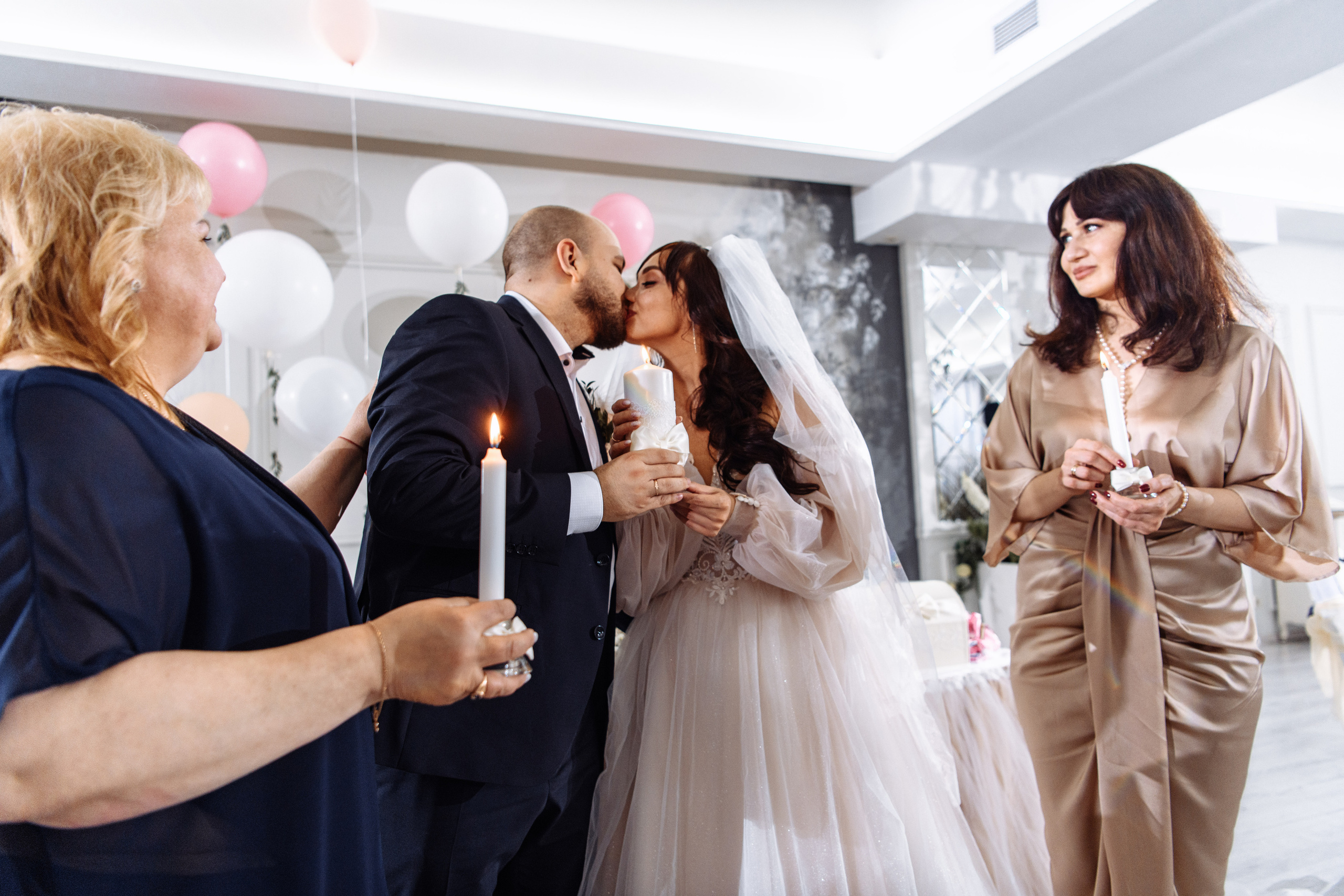 Свадебная фотосессия и банкет в ресторане Скрудж, Президент отель. Свадебный и семейный фотограф в Уфе | Винс Константин | Фотопроекты