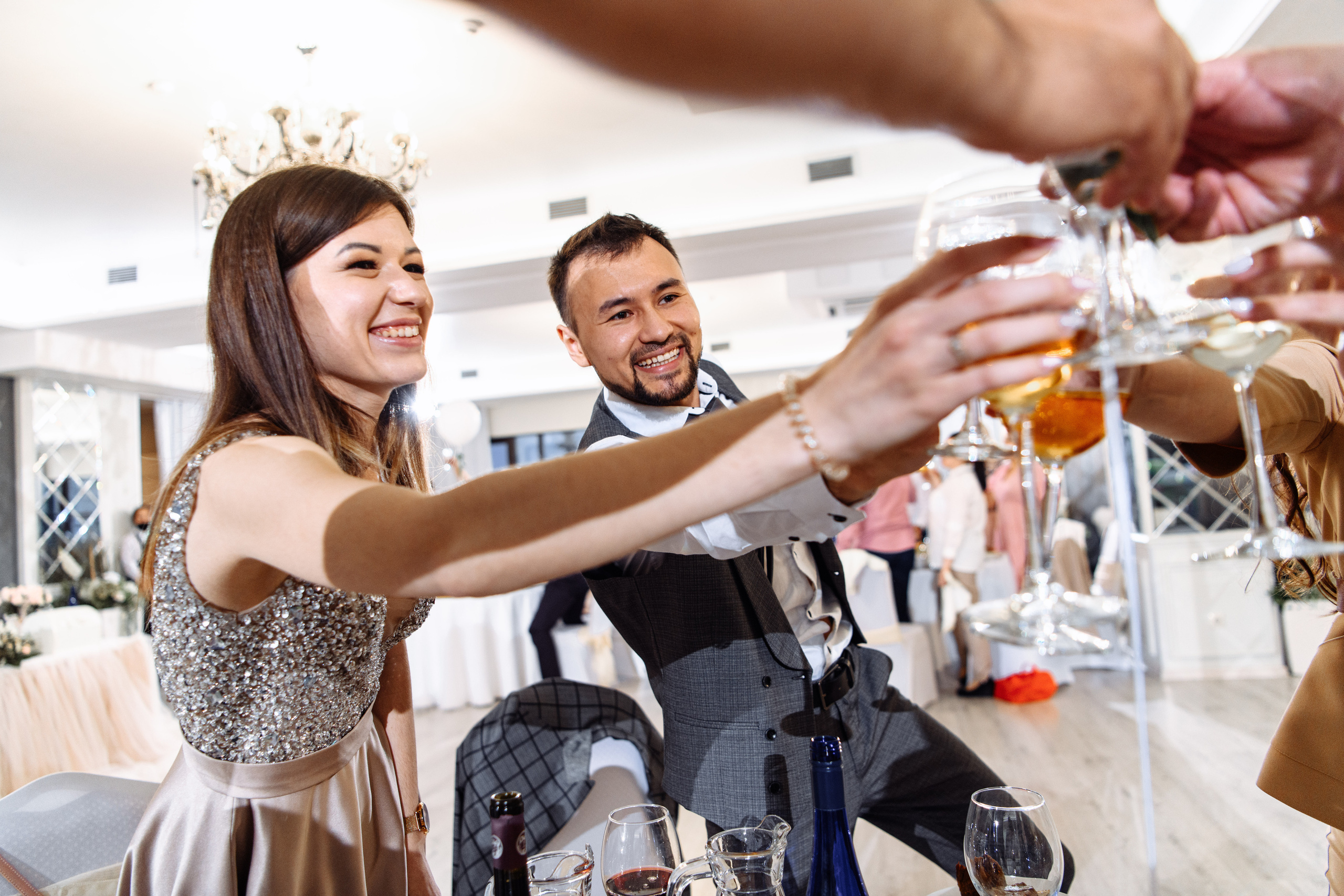 Свадебная фотосессия и банкет в ресторане Скрудж, Президент отель. Свадебный и семейный фотограф в Уфе | Винс Константин | Фотопроекты