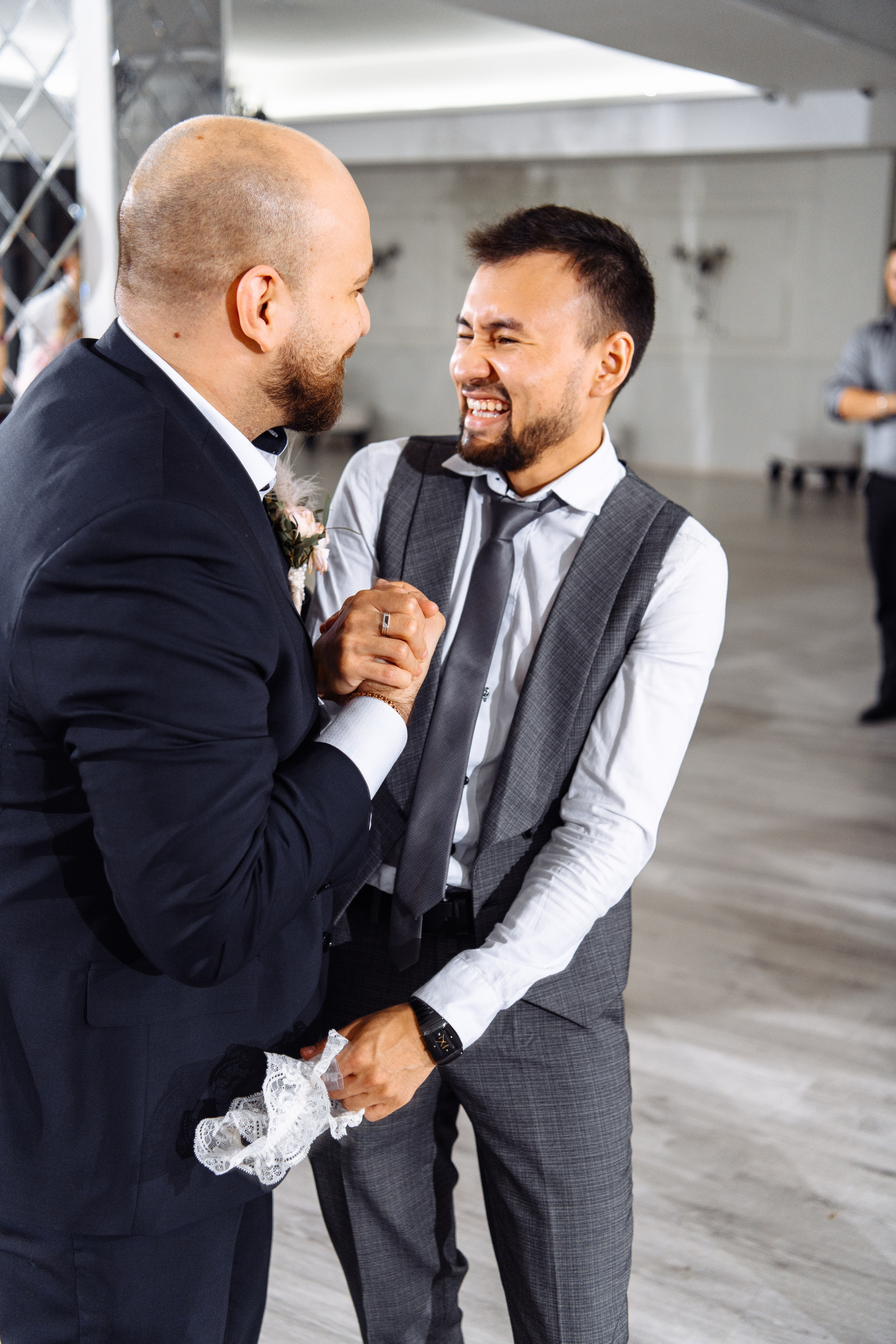 Свадебная фотосессия и банкет в ресторане Скрудж, Президент отель. Свадебный и семейный фотограф в Уфе | Винс Константин | Фотопроекты