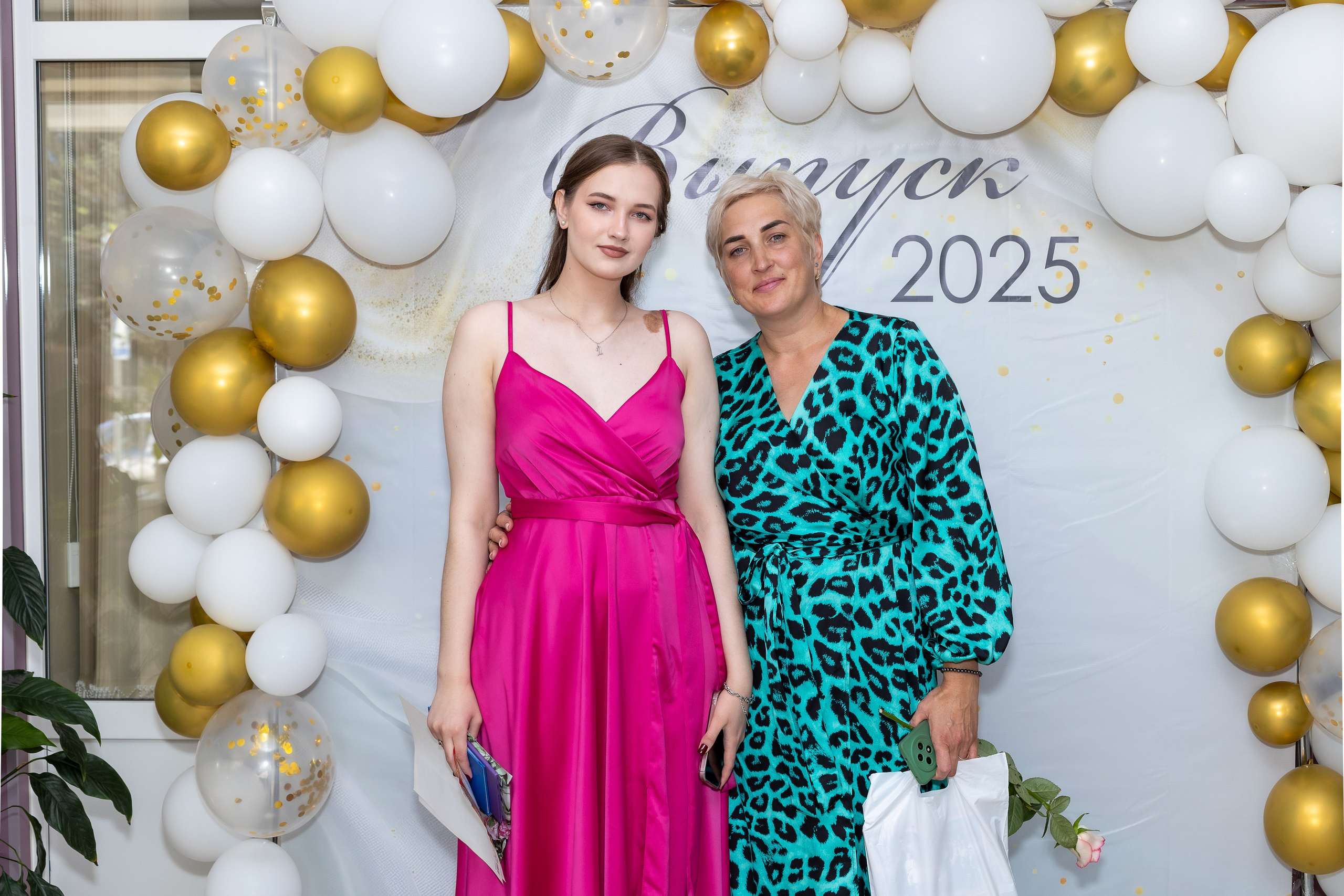 Вручение аттестата 2025. Выпускные альбомы Майкоп, Краснодар Елена Золотарева