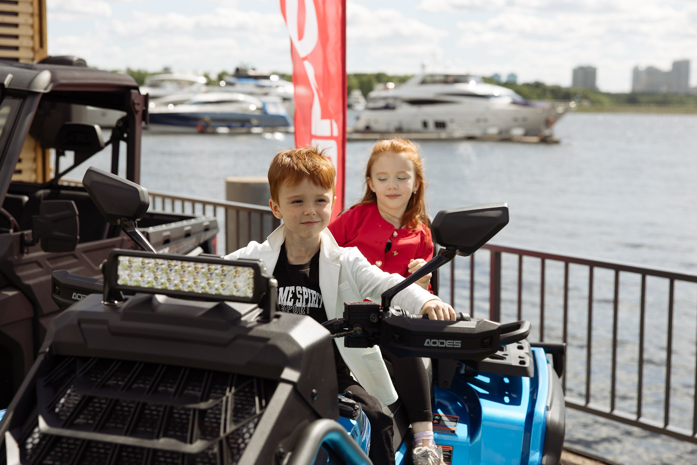 Выставка яхт и катеров. Ryal Yacht Club. Фотограф в Москве