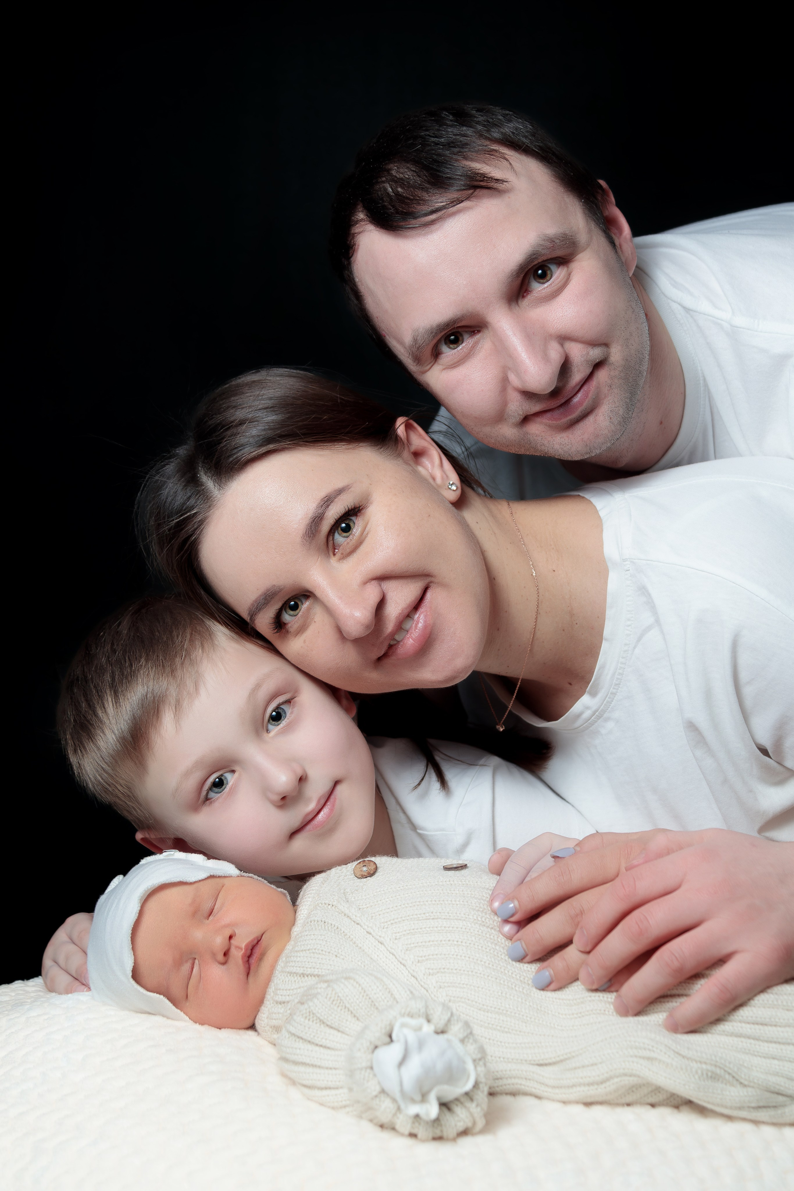 Семейная Съёмка с новорожденным. Семейный Фотограф в Красноярске Крохалев Сергей