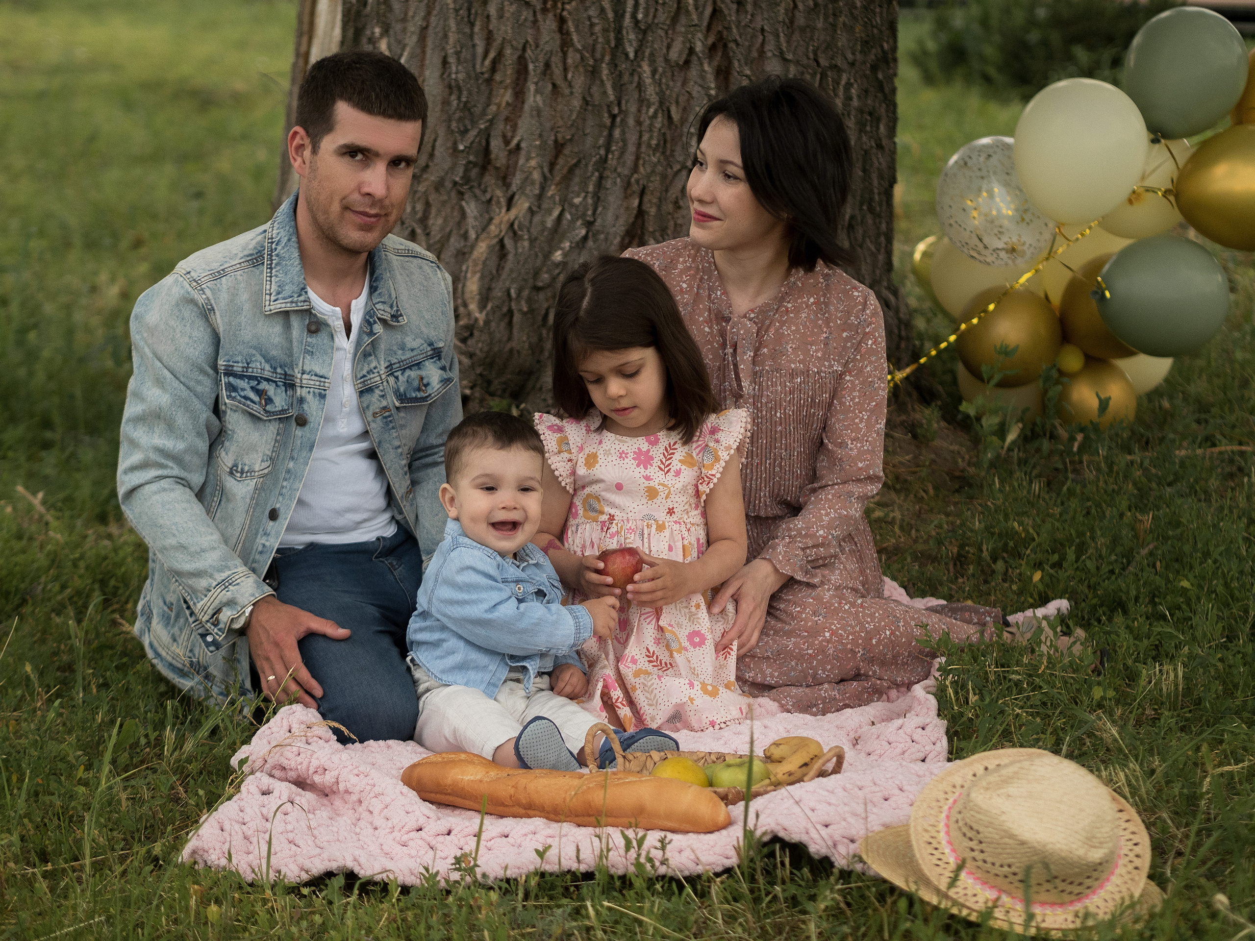 Семейные фотосессии. Семейный видеограф и фотограф