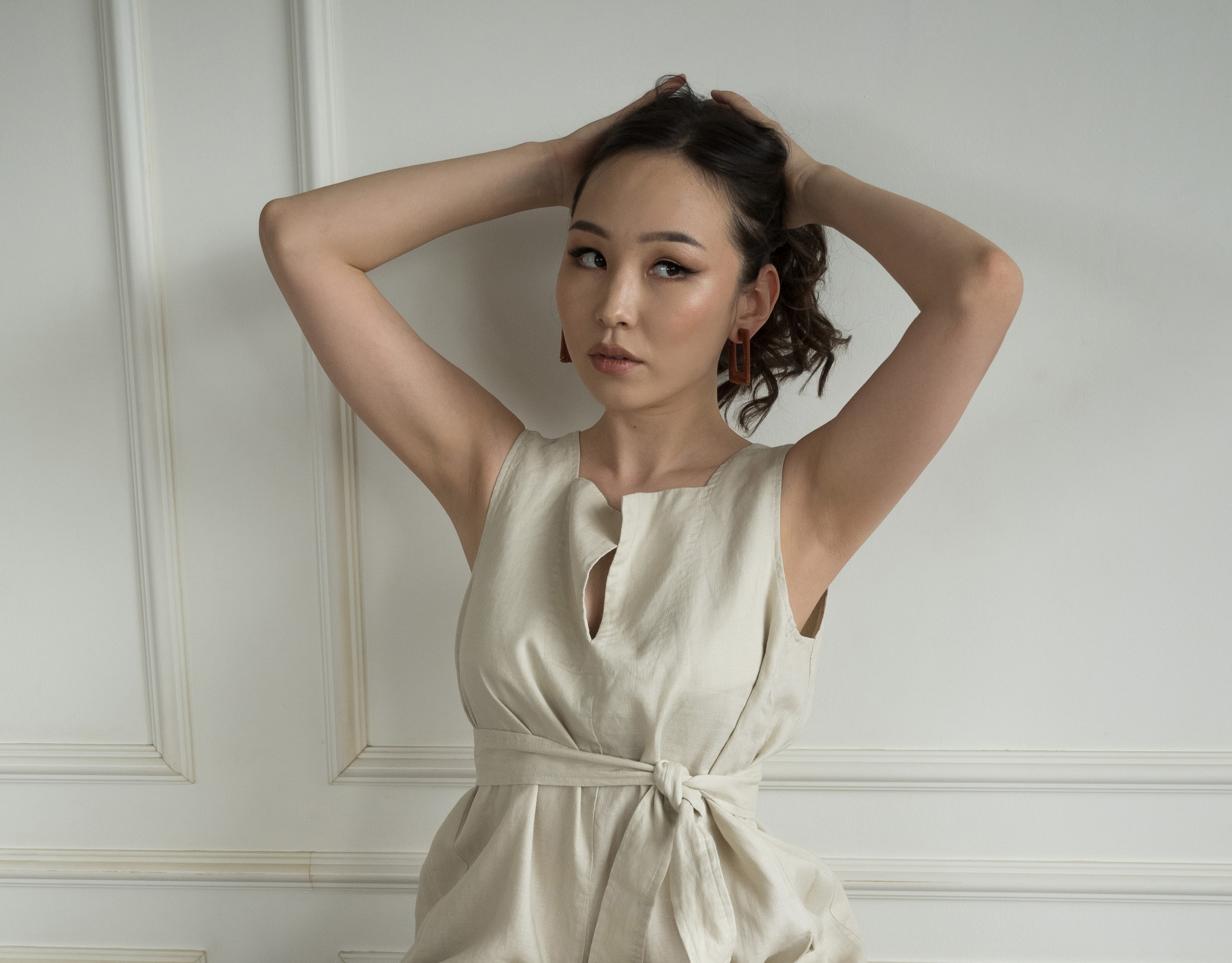 Женский портрет в студии. Семейный видеограф и фотограф