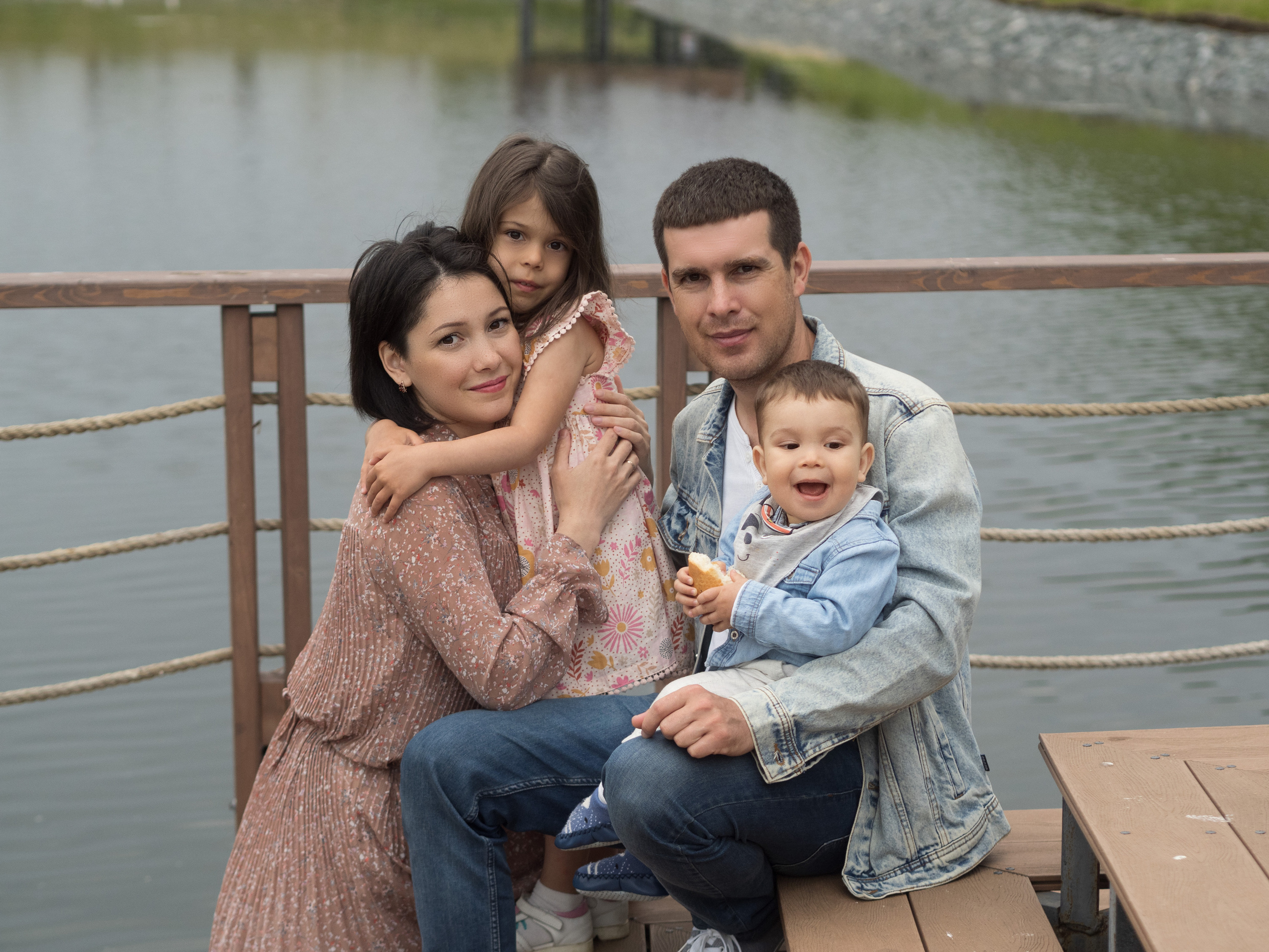 Семейные фотосессии. Семейный видеограф и фотограф