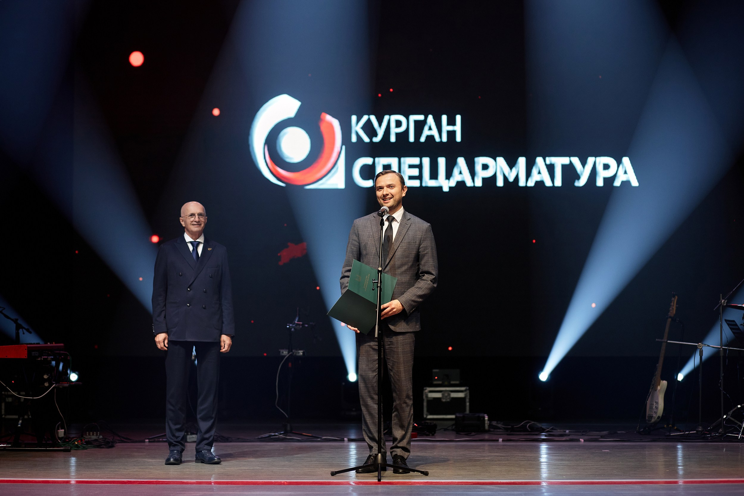 Спецарматура. Свадебный фотограф Челябинск, Екатеринбург, Курган — Виктор Слуднов