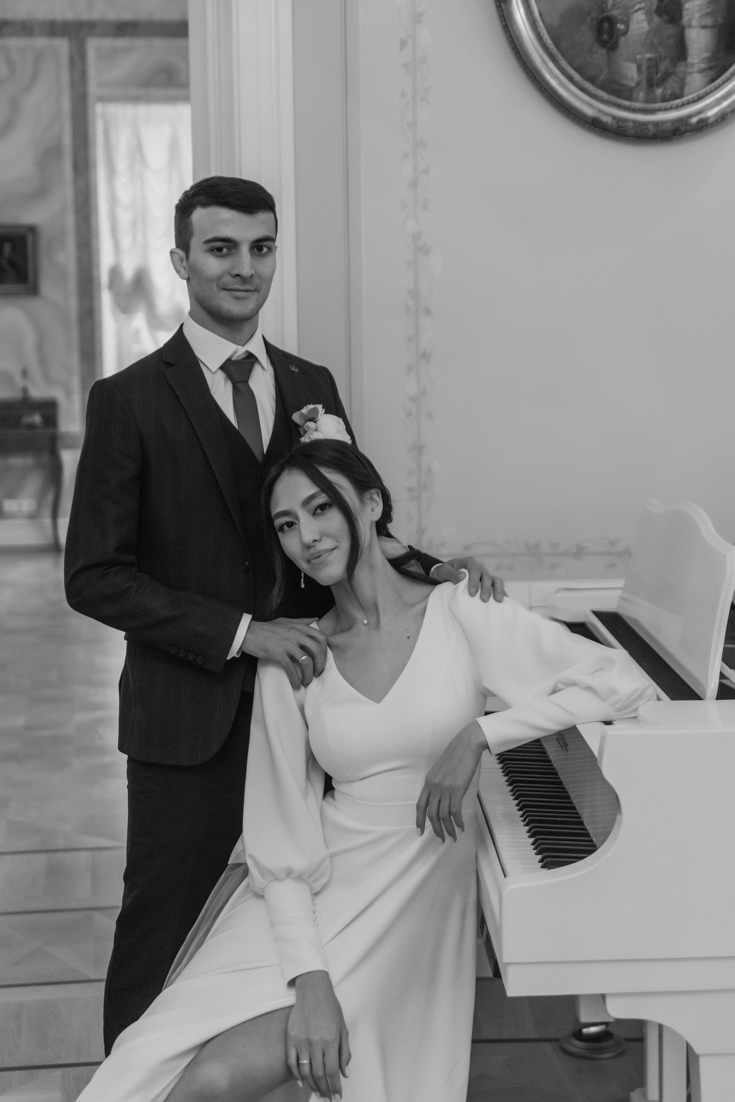 Свадебная фотосессия в Твери в красивой локации в замке в Московской области. Свадебный фотограф в Твери, Москве и Санкт-Петербурге Денисова Екатерина