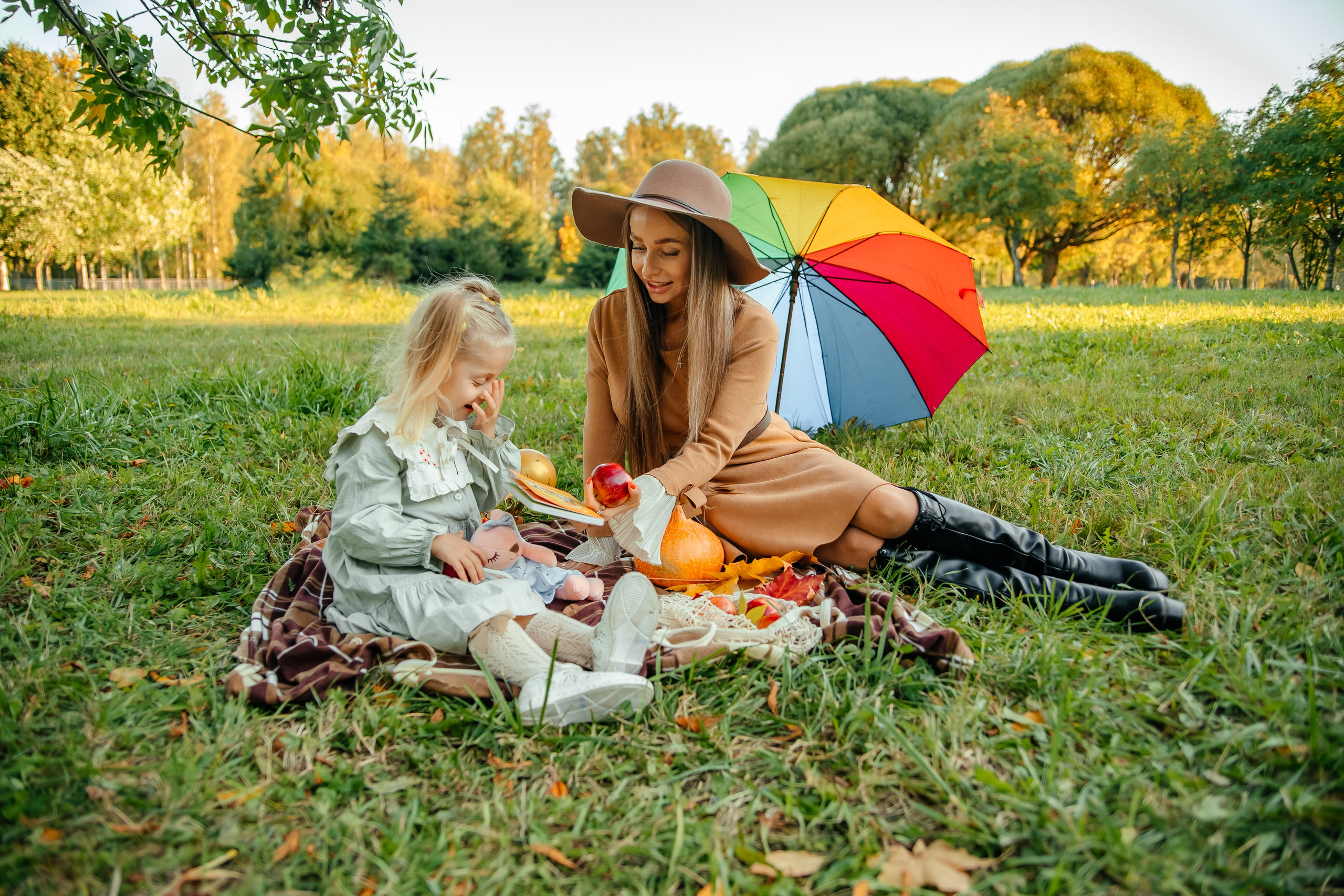 Фотопленэр в осеннем парке. Elena Sova — семейный и женский фотограф в Санкт-Петербурге