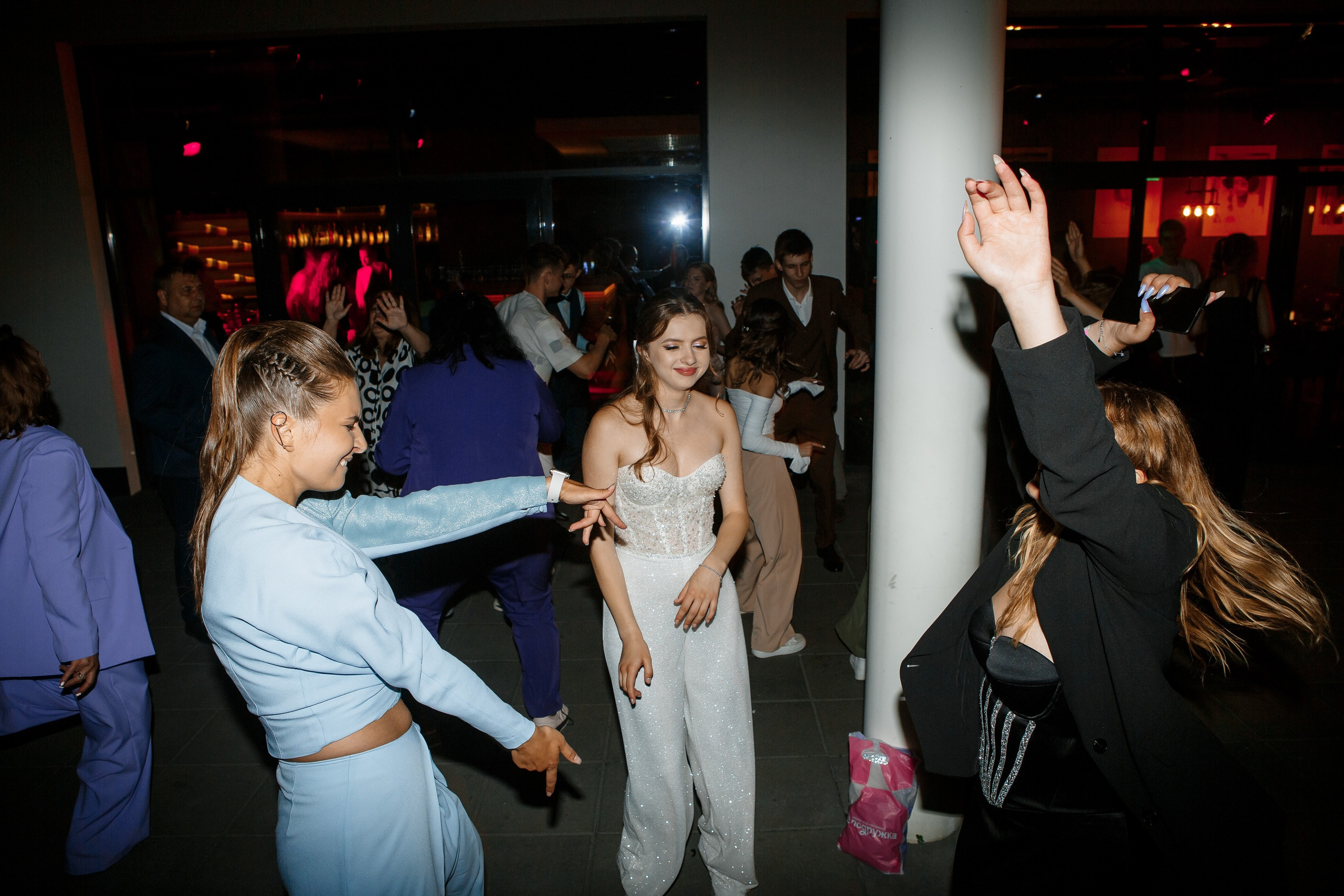 Выпускной Гимназия 12 2024 OpenHouse. Свадебный и портретный Фотограф в Липецке Дмитрий Котюков