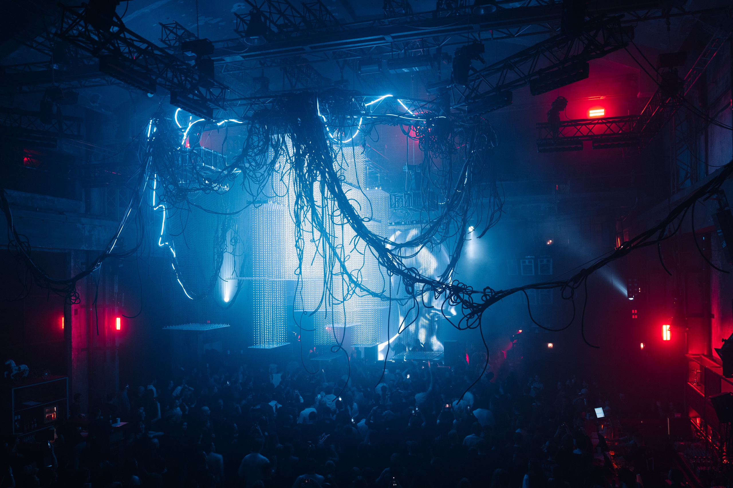 Ø, SILA SVETA. @tomrus: Рустам Шагиморданов — фотограф